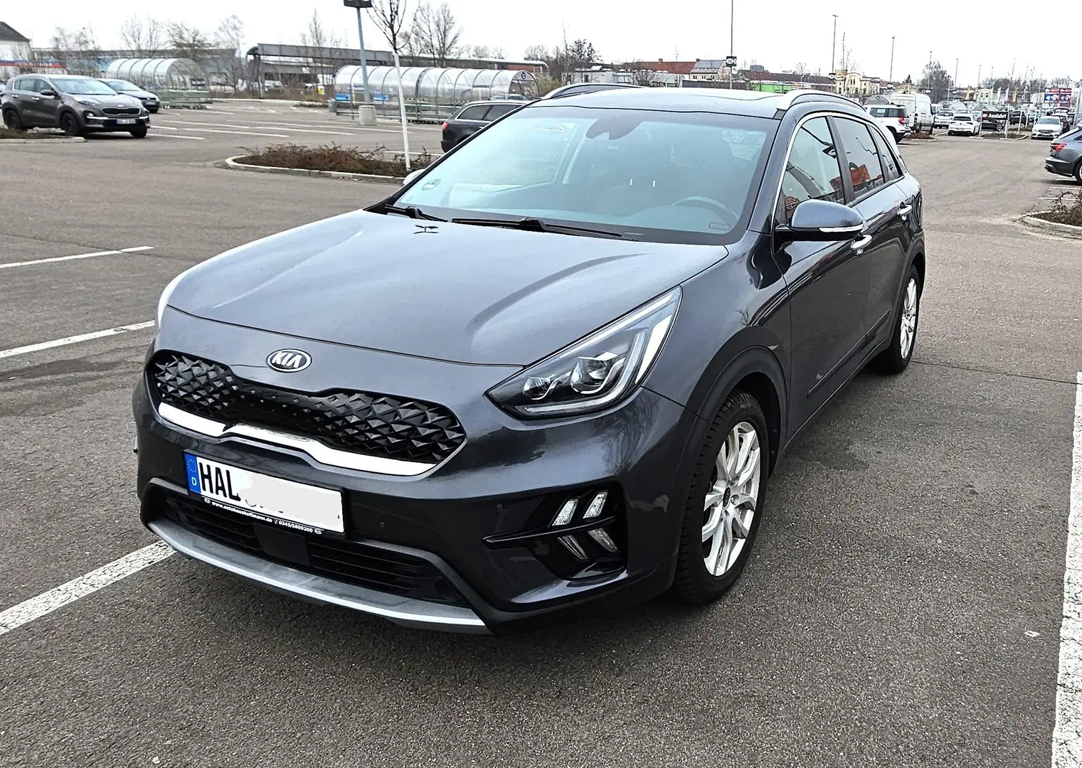 Kia Niro Spirit*1.6 GDI*Leder*Navi*Automatik*Schiebedach Grau - 1