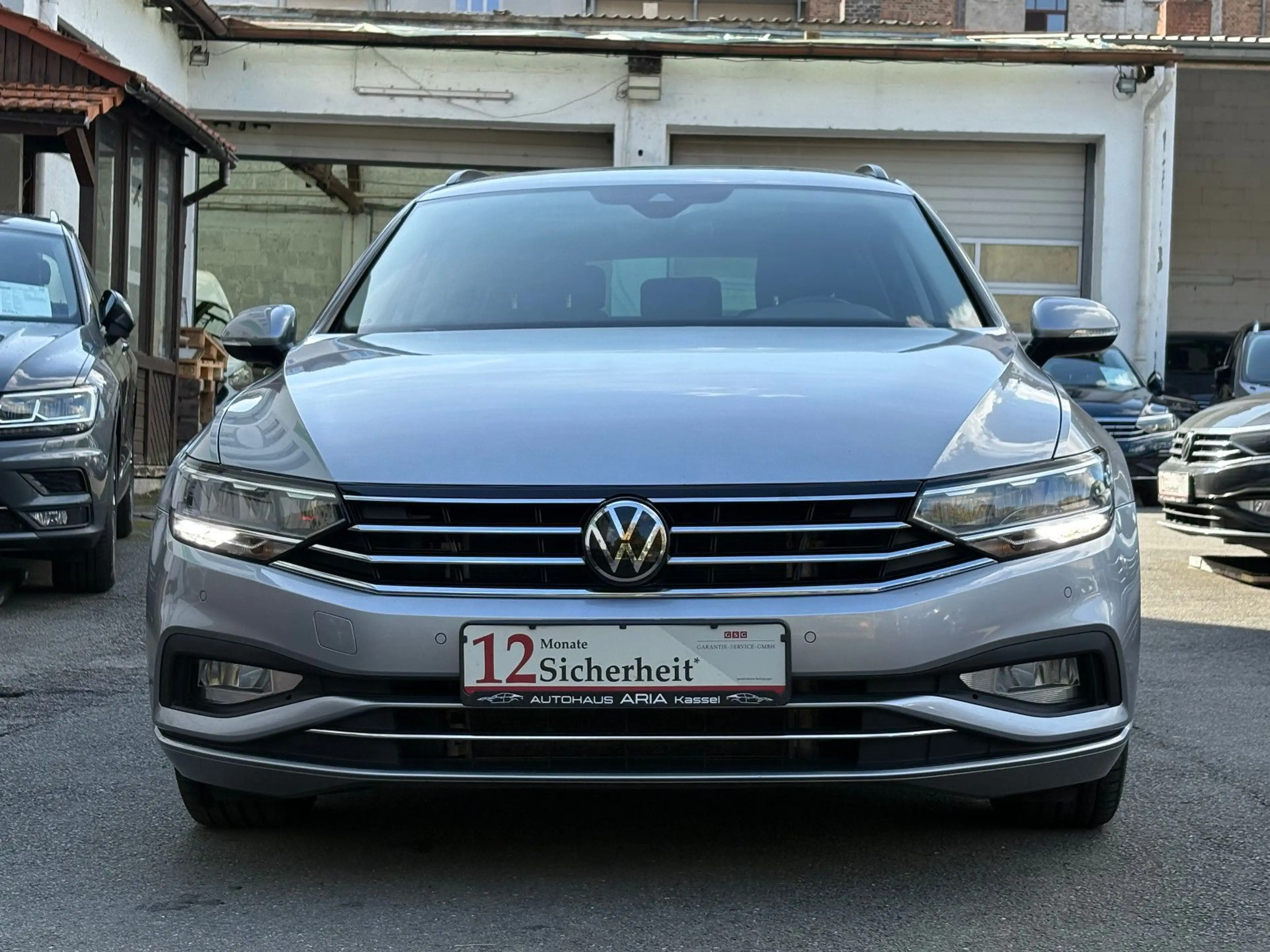 Volkswagen Passat Variant 2.0 TDI DSG Business KAMERA NAVI — photo 5