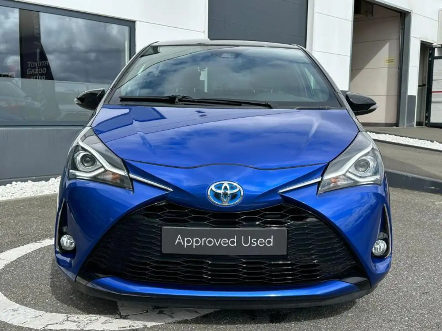 Toyota Yaris Two-Tone Blauw - 2