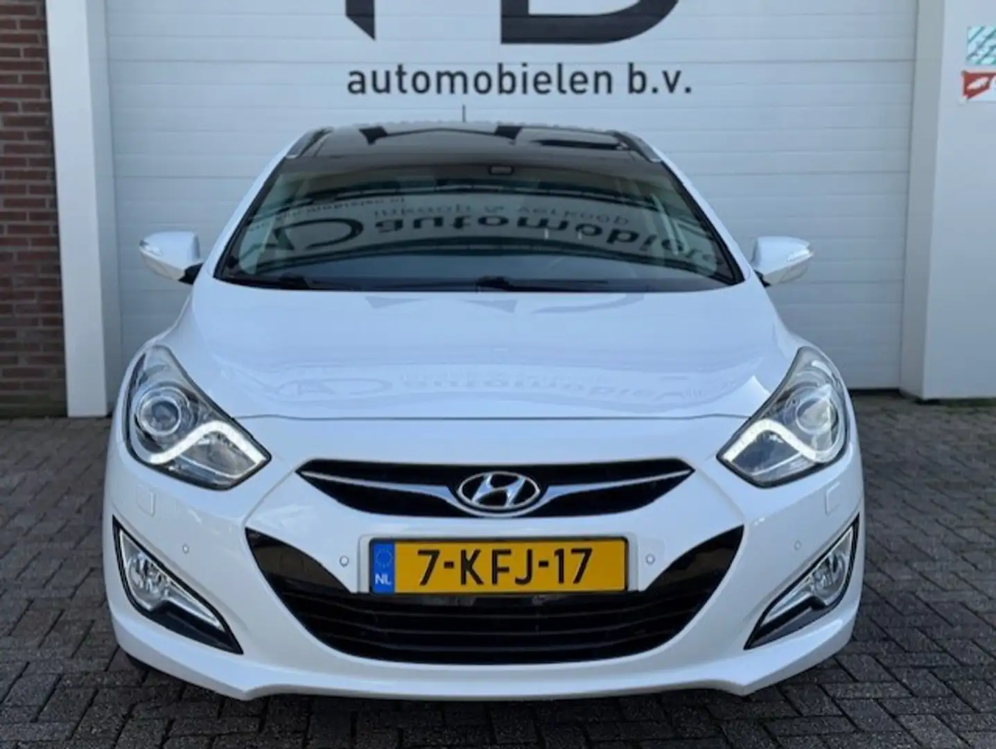 Hyundai i40 Wagon 2.0 GDI i-Catcher - LED -Panorama dak -NAP Blanco - 2