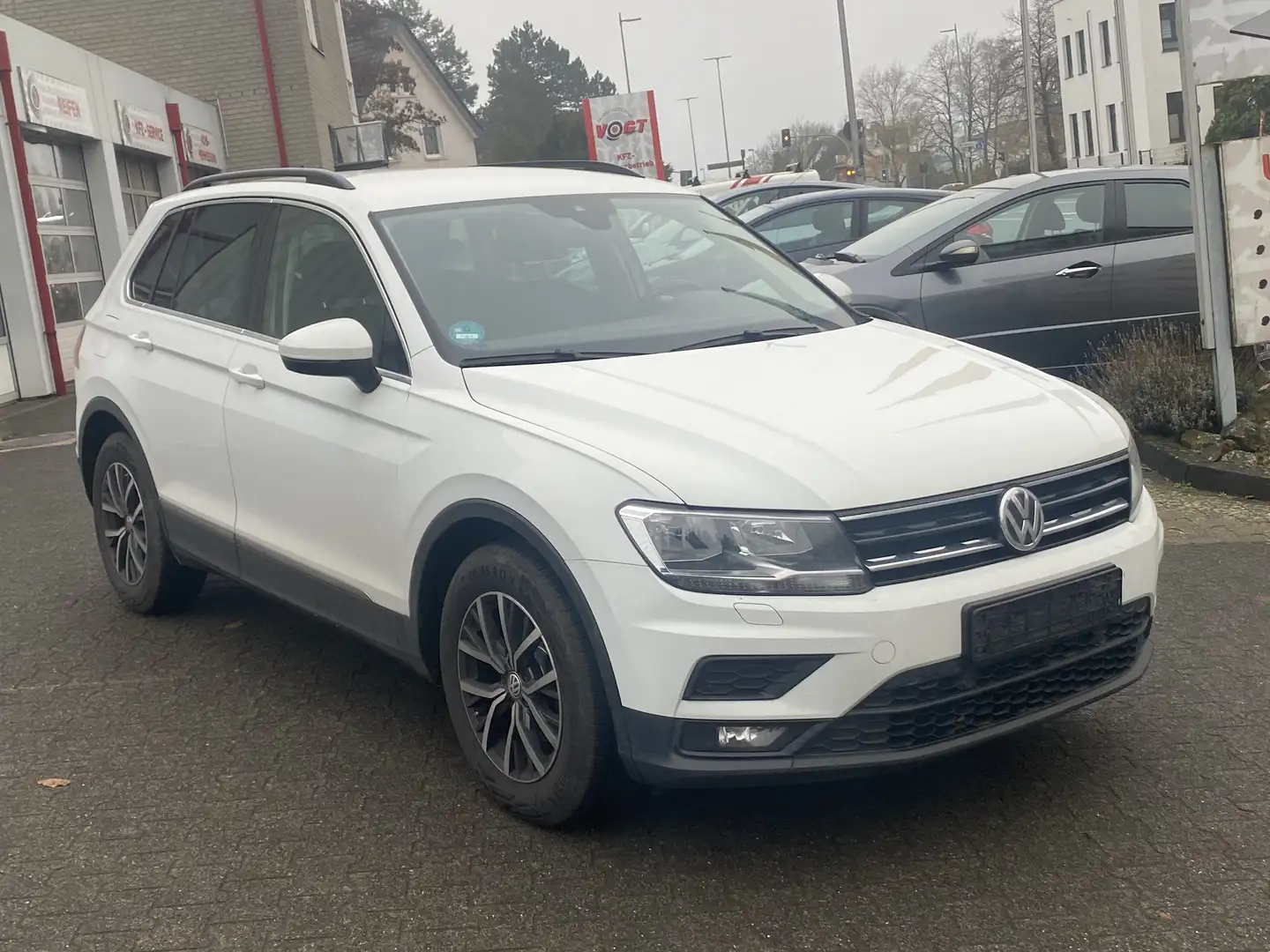 Volkswagen Tiguan 2.0 TDI Comfortline BMT/Start-Stopp ~Navi~DSG~AHK Weiß - 2