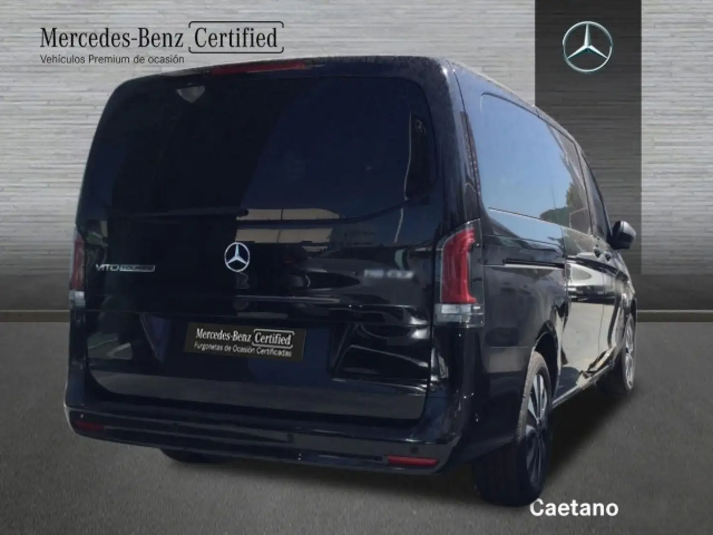 Mercedes-Benz Vito Tourer 114 CDI Select Extralarga 9G-Tronic Negro - 2