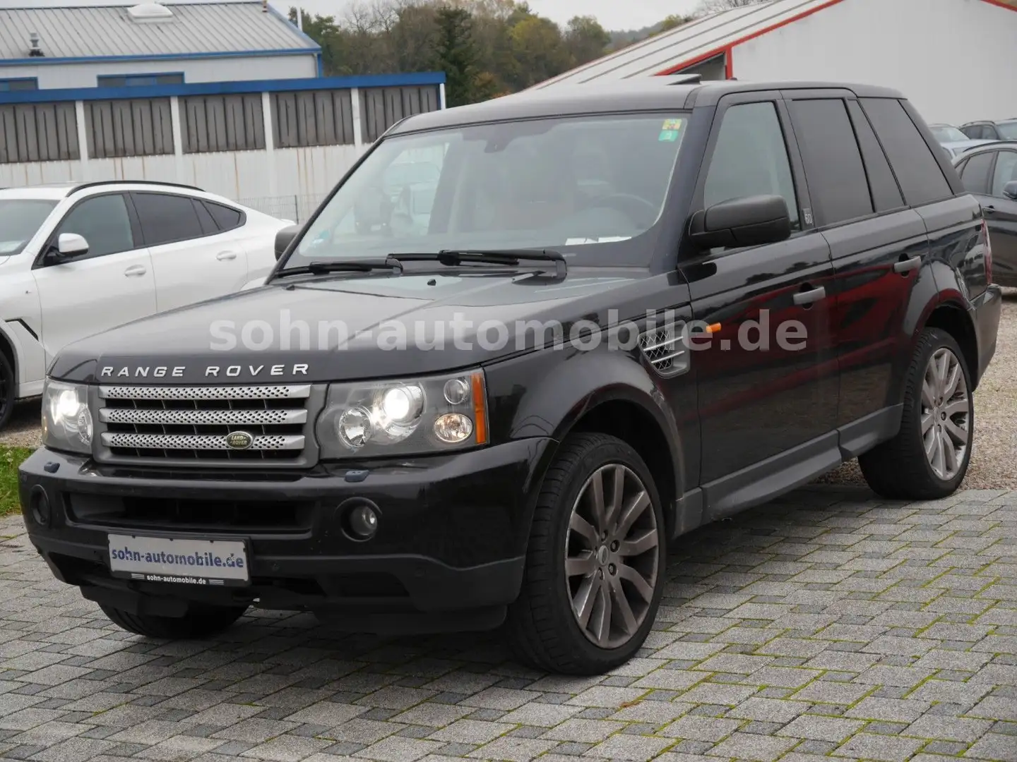 Land Rover Range Rover Sport V8 60 YRS 4x4/Luft/GSD/H&K/20" Schwarz - 2