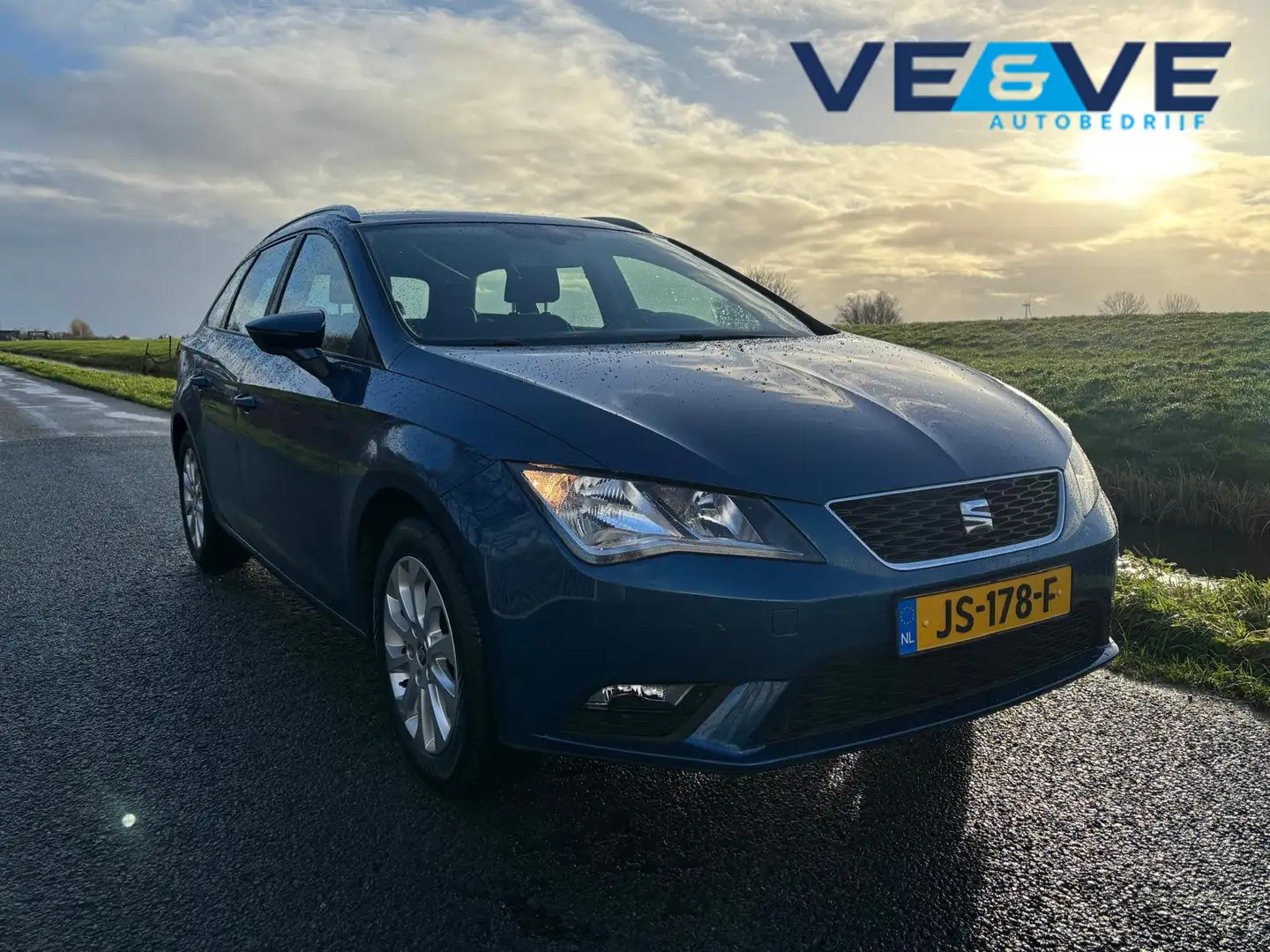 SEAT Leon ST 1.2 TSI Reference Business Azul - 1