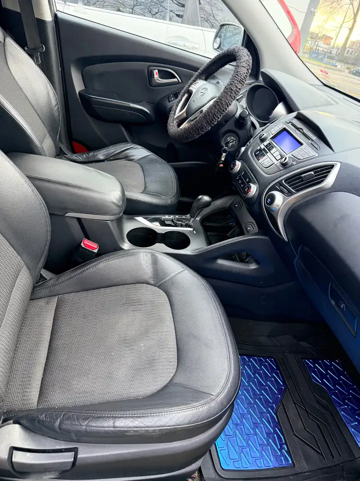 Hyundai TUCSON снимка Hyundai TUCSON