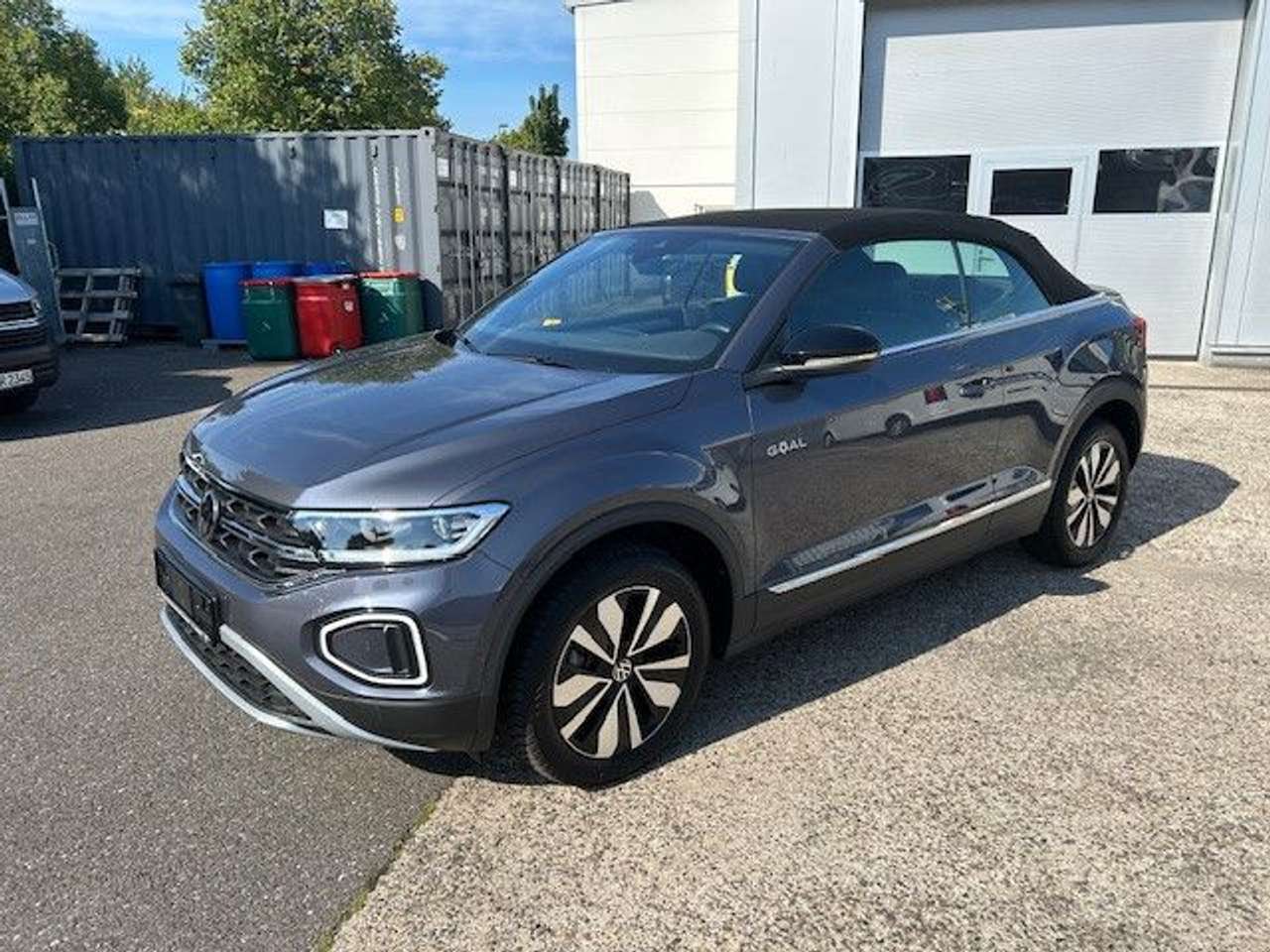 Volkswagen T-Roc 2024 — Cabriolet 1,0l TSI Goal Kamera