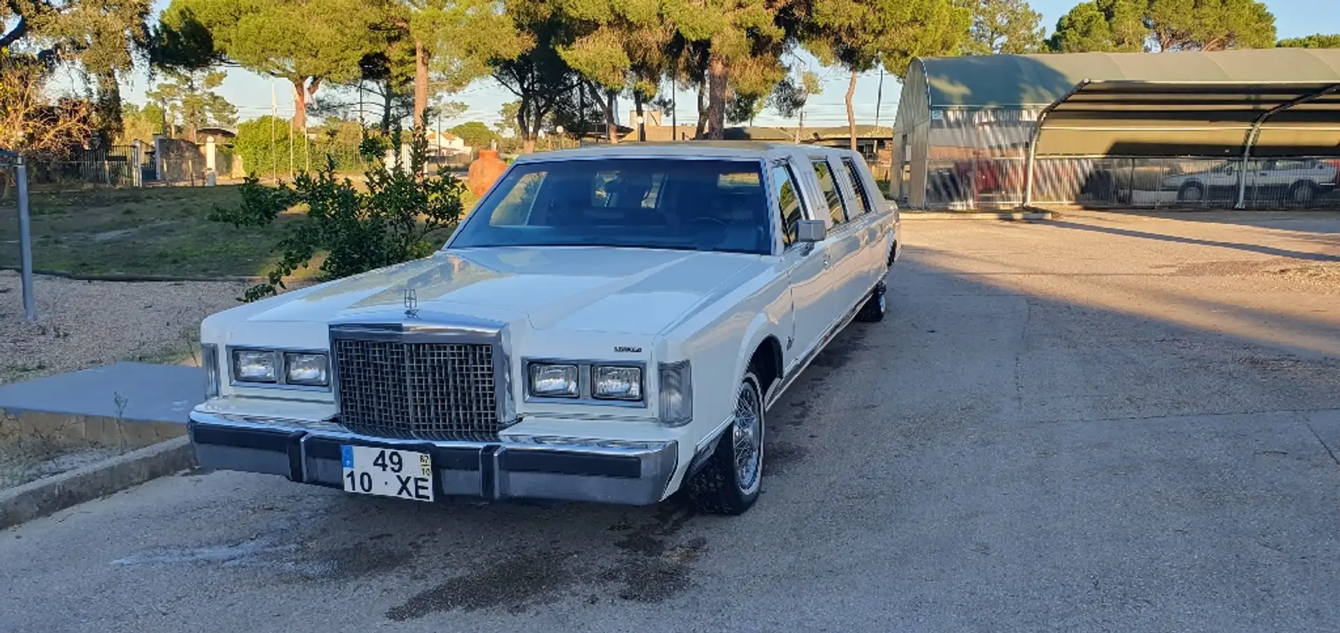 Lincoln Continental Limousine Saintropez Blanco - 1