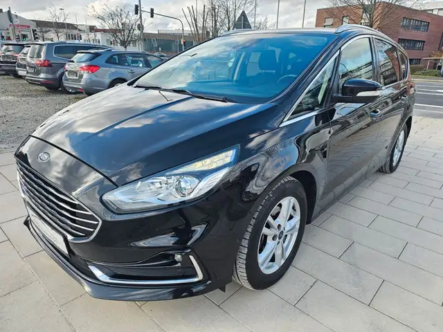 Ford S-Max S-MAX Titanium RFK Navi 7 Sitzer