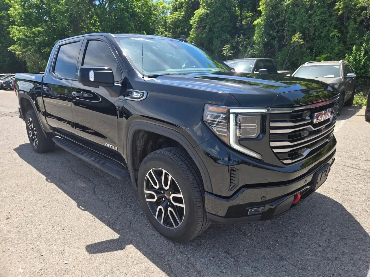 GMC Sierra 1500 photo GMC Sierra 1500