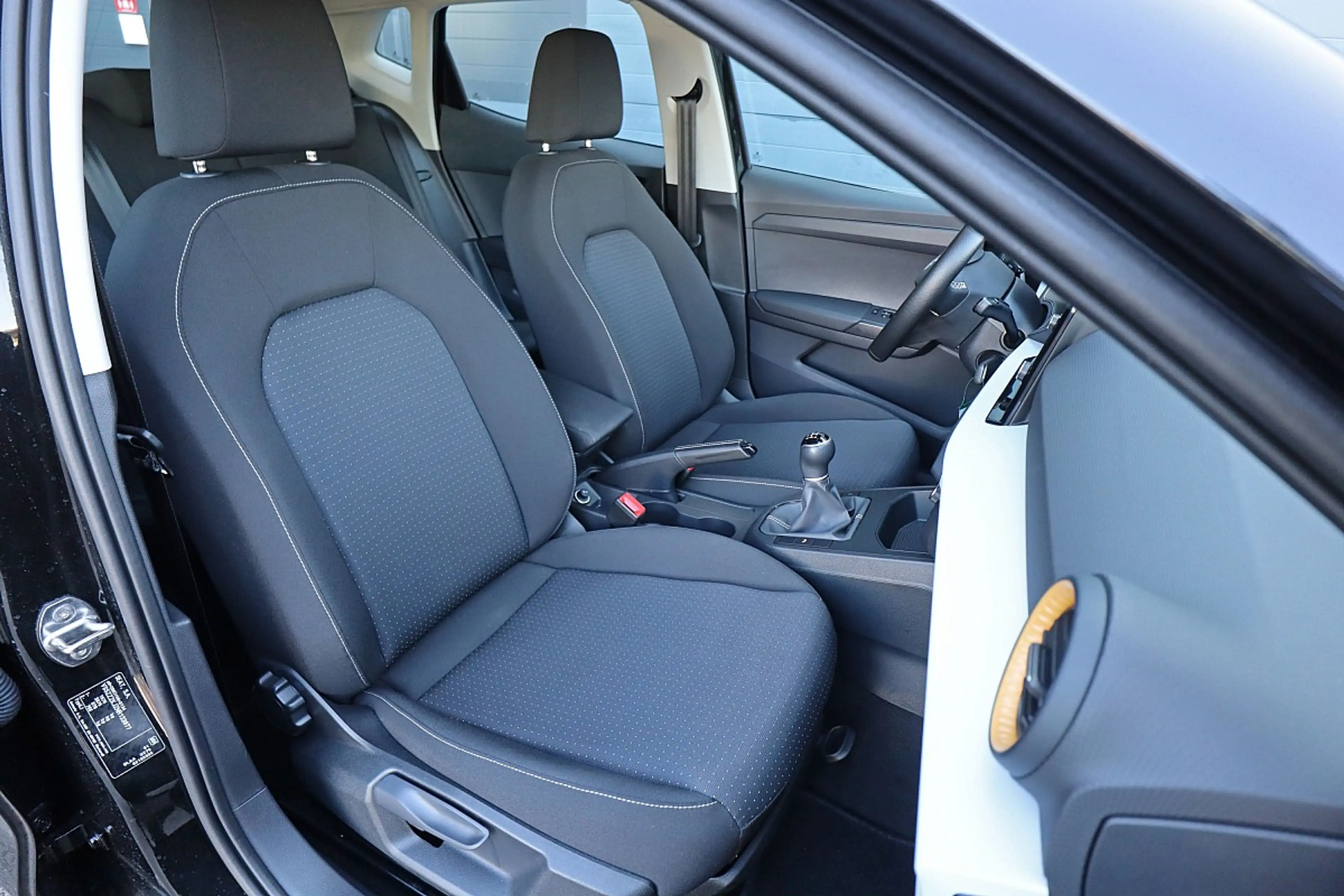 SEAT Ibiza 1,0 EcoTSI Style LED, Spurhalte, Apple CarPlay/... — photo 7