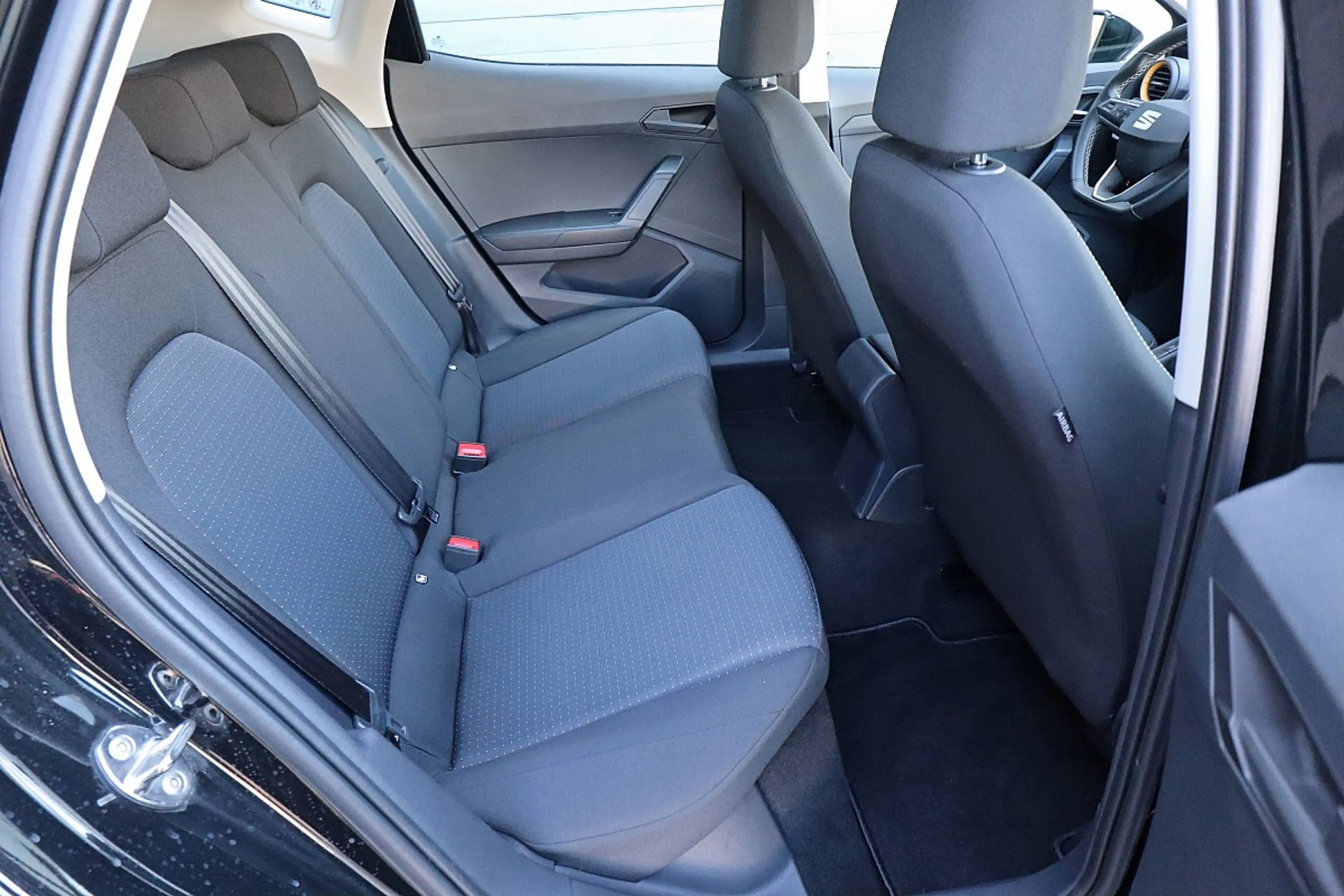 SEAT Ibiza 1,0 EcoTSI Style LED, Spurhalte, Apple CarPlay/... — photo 8