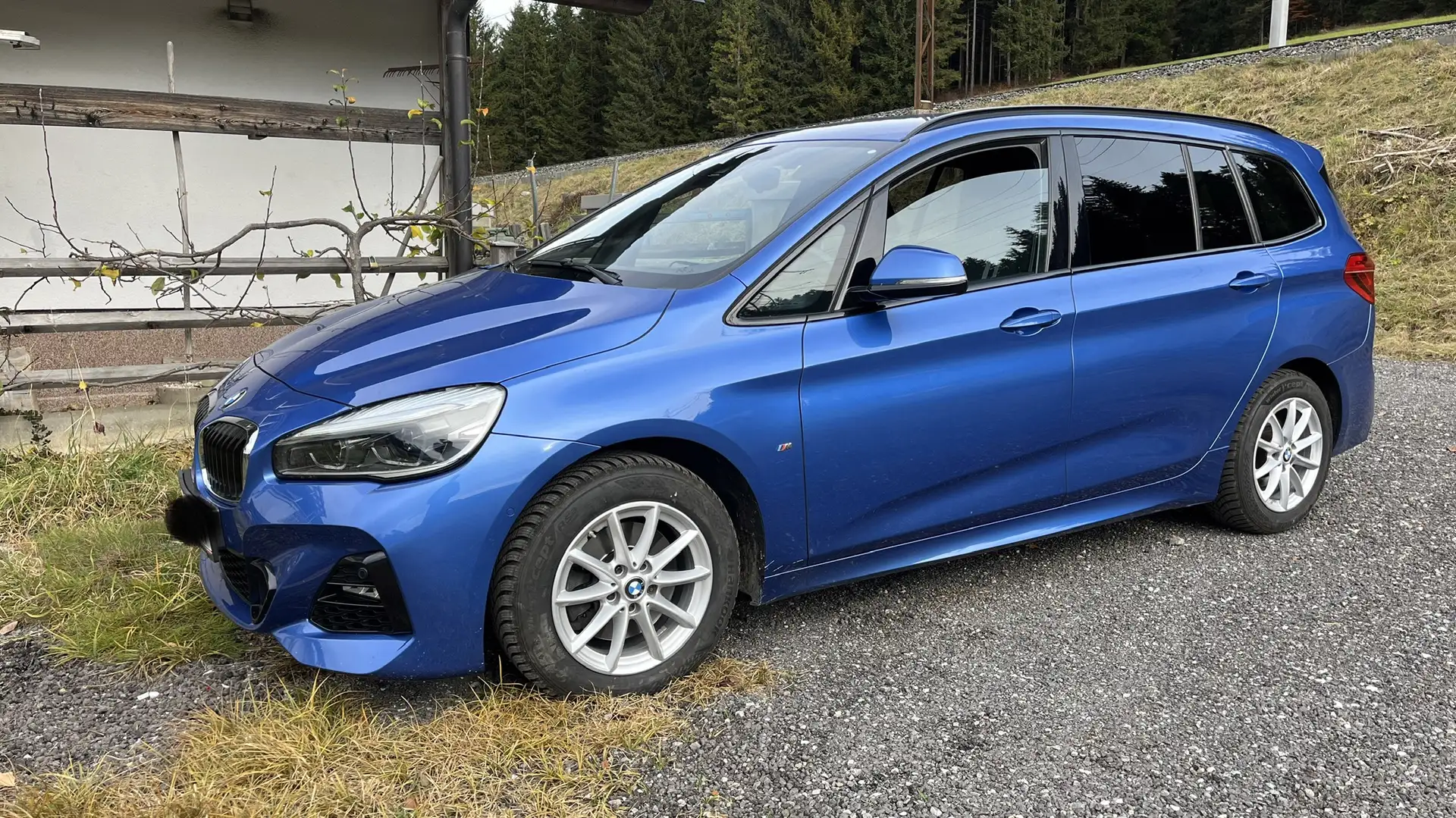 BMW 218 218i Gran Tourer Aut. M Sport Blau - 2