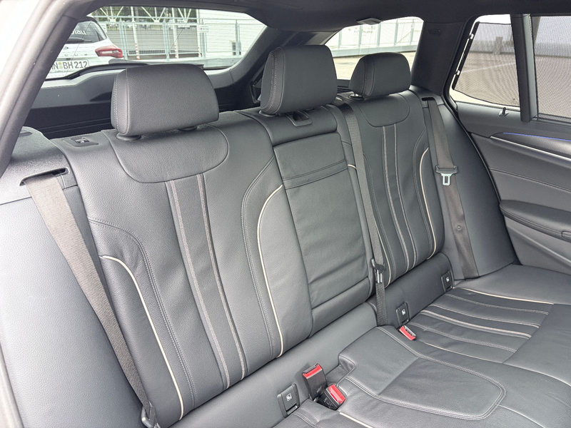 BMW 520 i Aut. M Sport PANO/AHK/HUD/KOMFORTSITZE — photo 14
