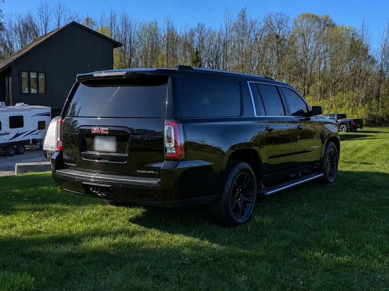 GMC Yukon снимка GMC Yukon