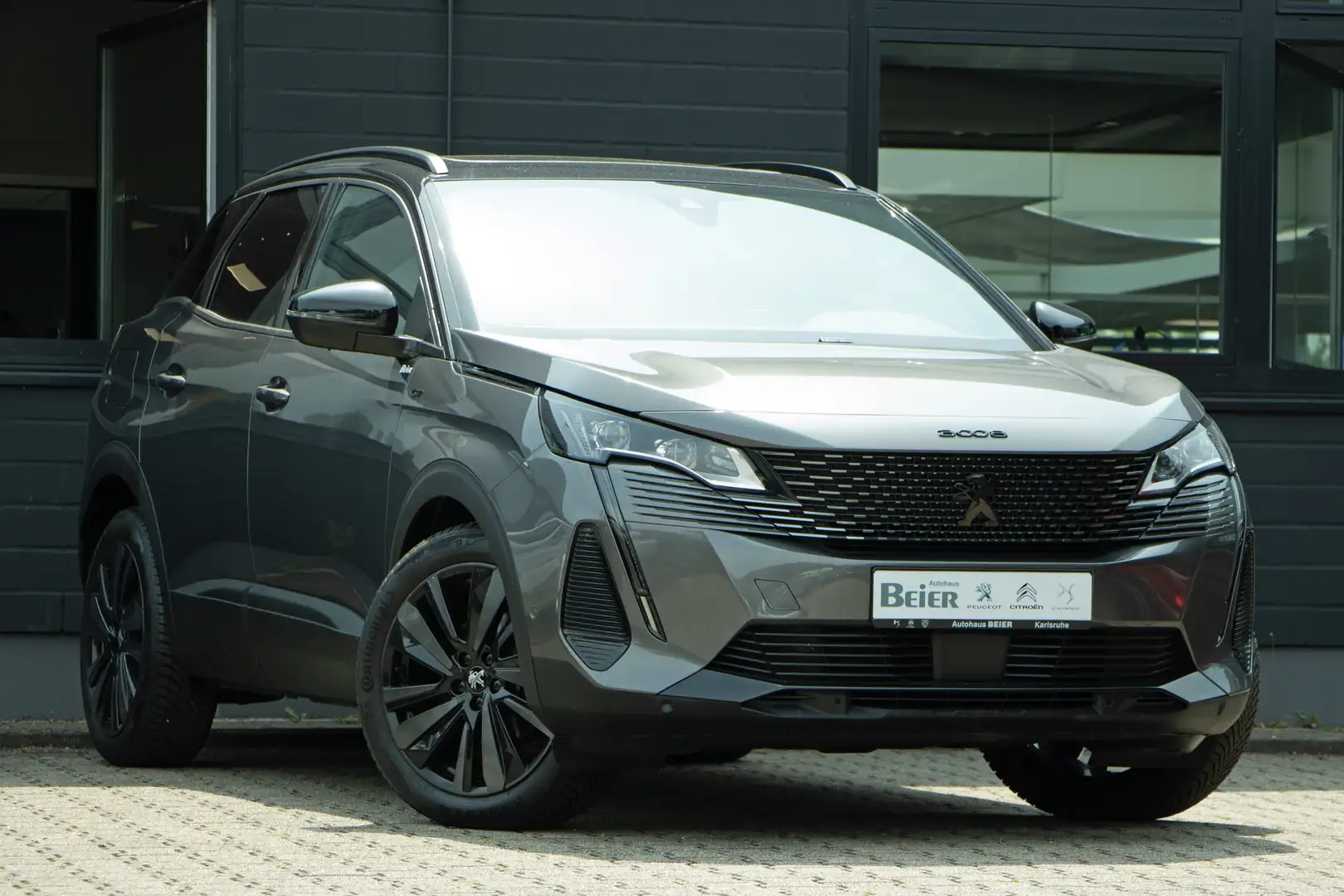 Peugeot 3008 1.2 PureTech 130 GT Pano/ Navi/ Focal-Soundsystem Gris - 2