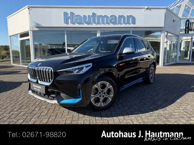 BMW iX1 30 xDrive xLine *1.HAND*RFK*e.SITZE*H&K*
