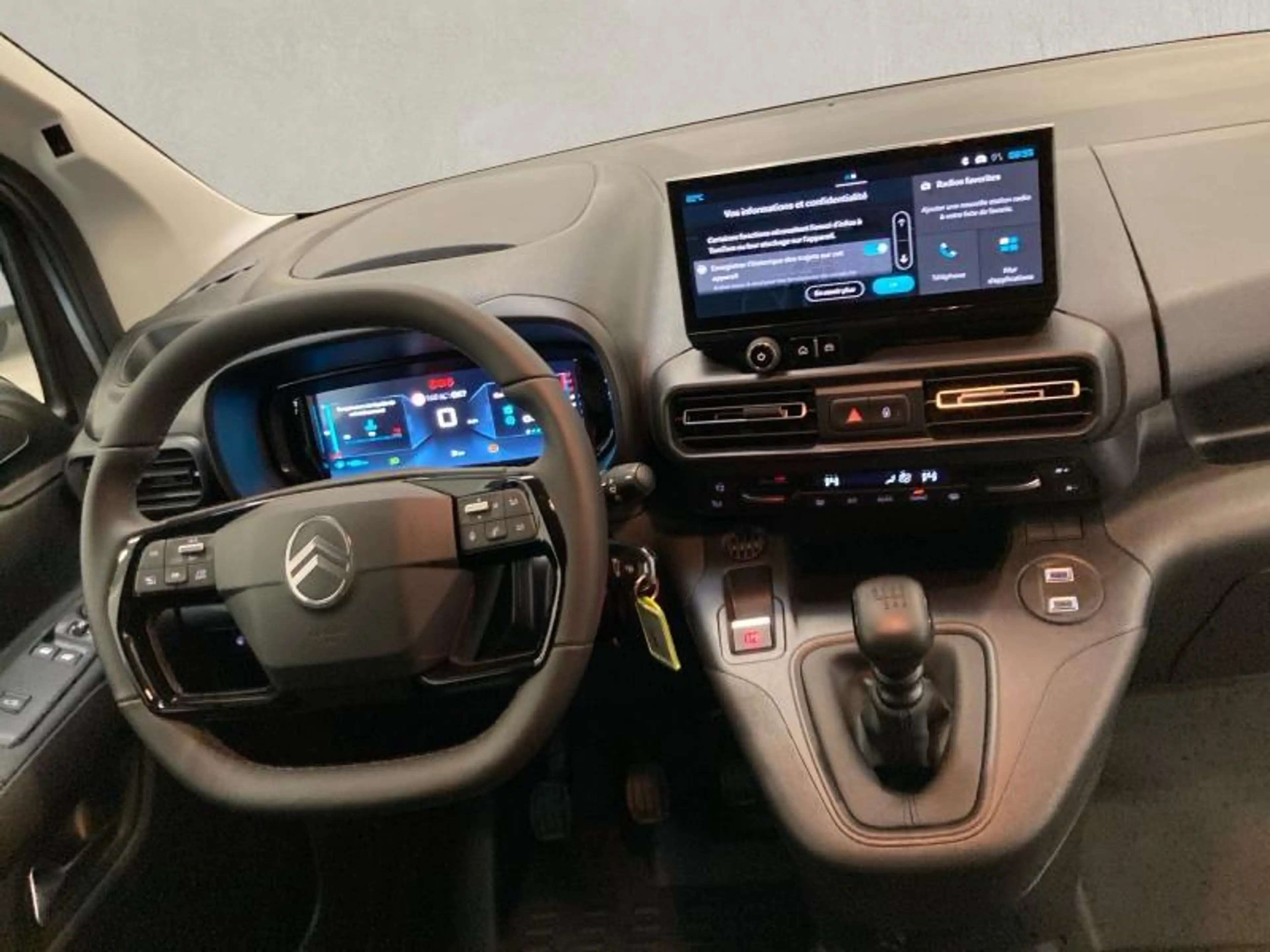 Citroen Berlingo III XTR 1.5 100CH BLUEHDI — photo 14