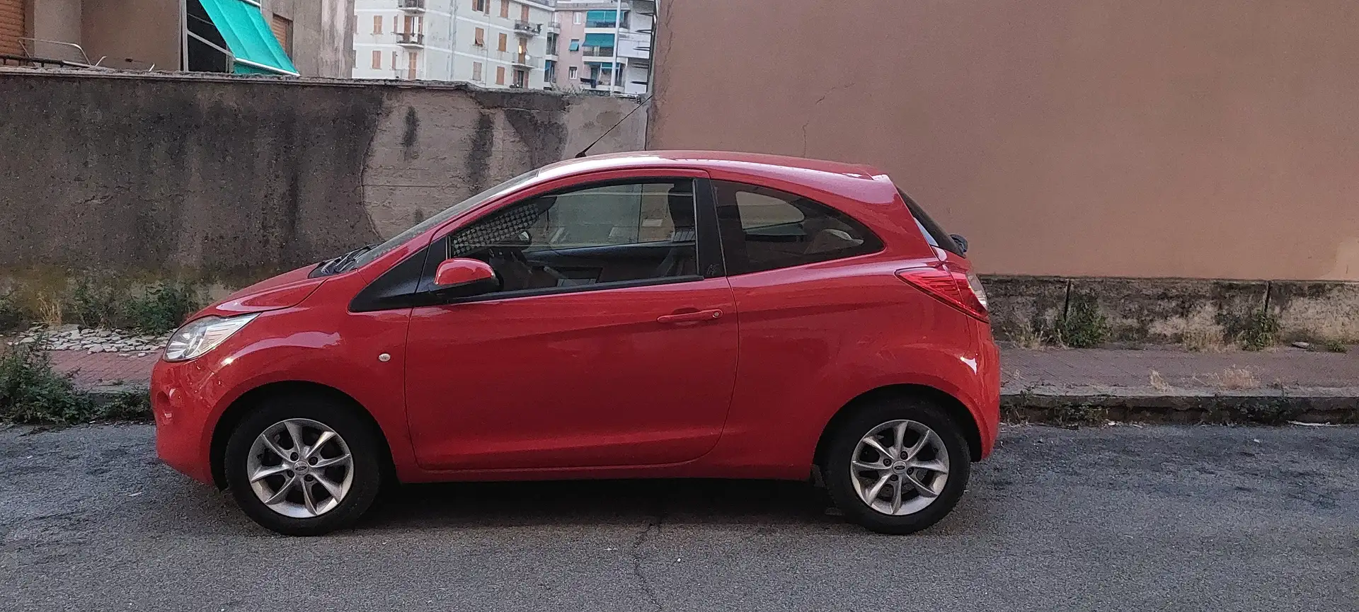 Ford Ka/Ka+ Ka II 3p 2009 Ka 1.2 + 69cv E6 Rosso - 1