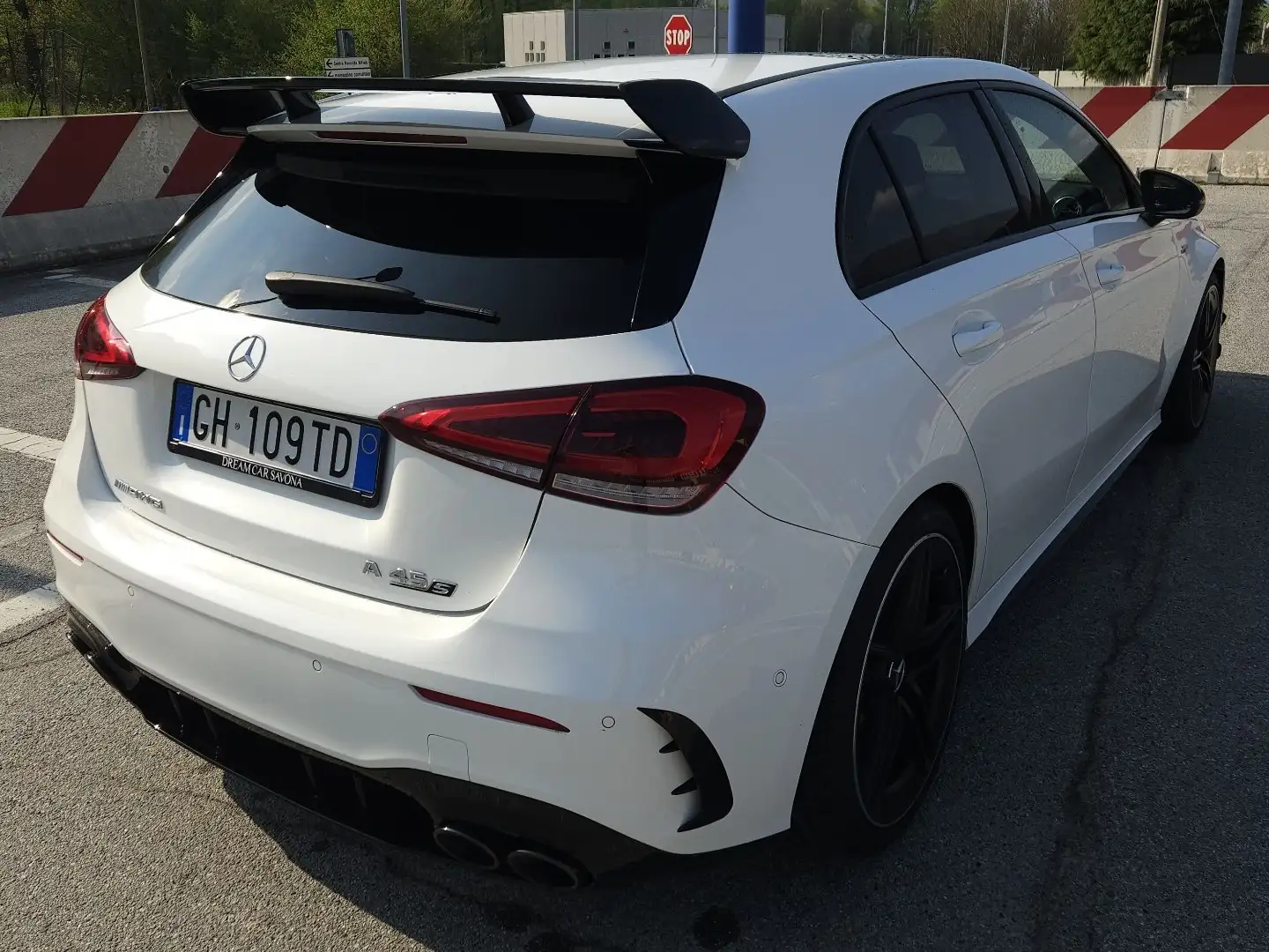 Mercedes-Benz CLA 45 AMG Coupe S 4matic+ auto aero pak - 2