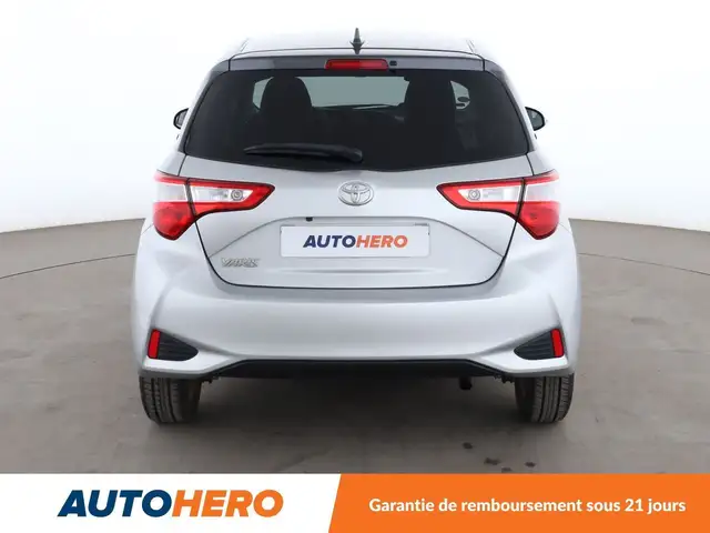 Toyota Yaris view 5