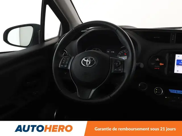 Toyota Yaris view 13
