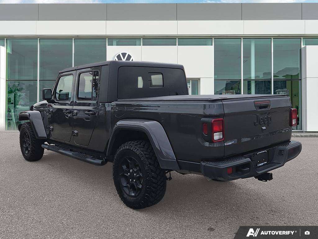2023 Jeep Gladiator Willys | 4WD | HEATED SEATS & STEERING WHEEL — снимка 1