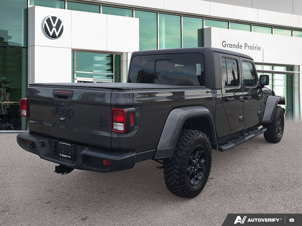 2023 Jeep Gladiator Willys | 4WD | HEATED SEATS & STEERING WHEEL — снимка 1