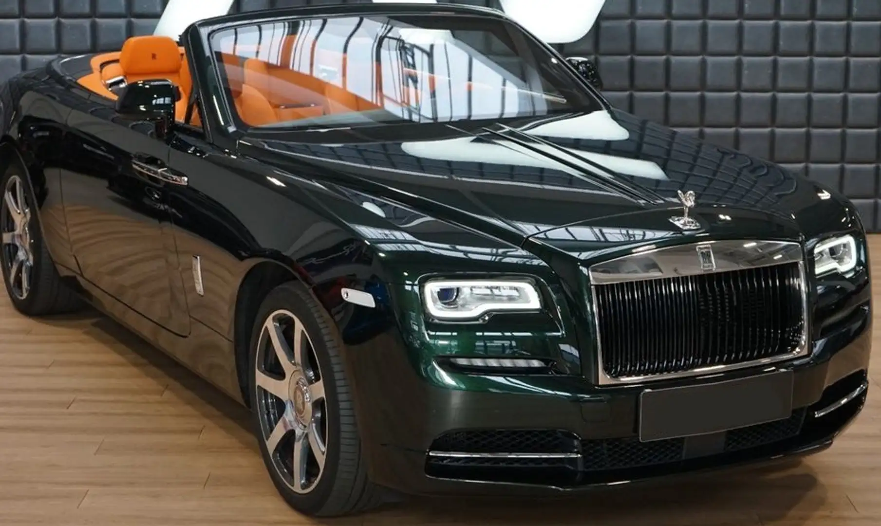 Rolls-Royce Dawn 6.6 V12 Зелений - 2