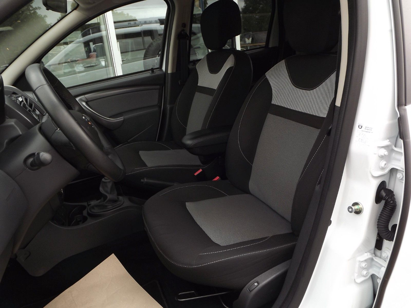 Dacia Duster Black Shadow 4x2*Klima*SHZ*Kam*Allwetter* — photo 14