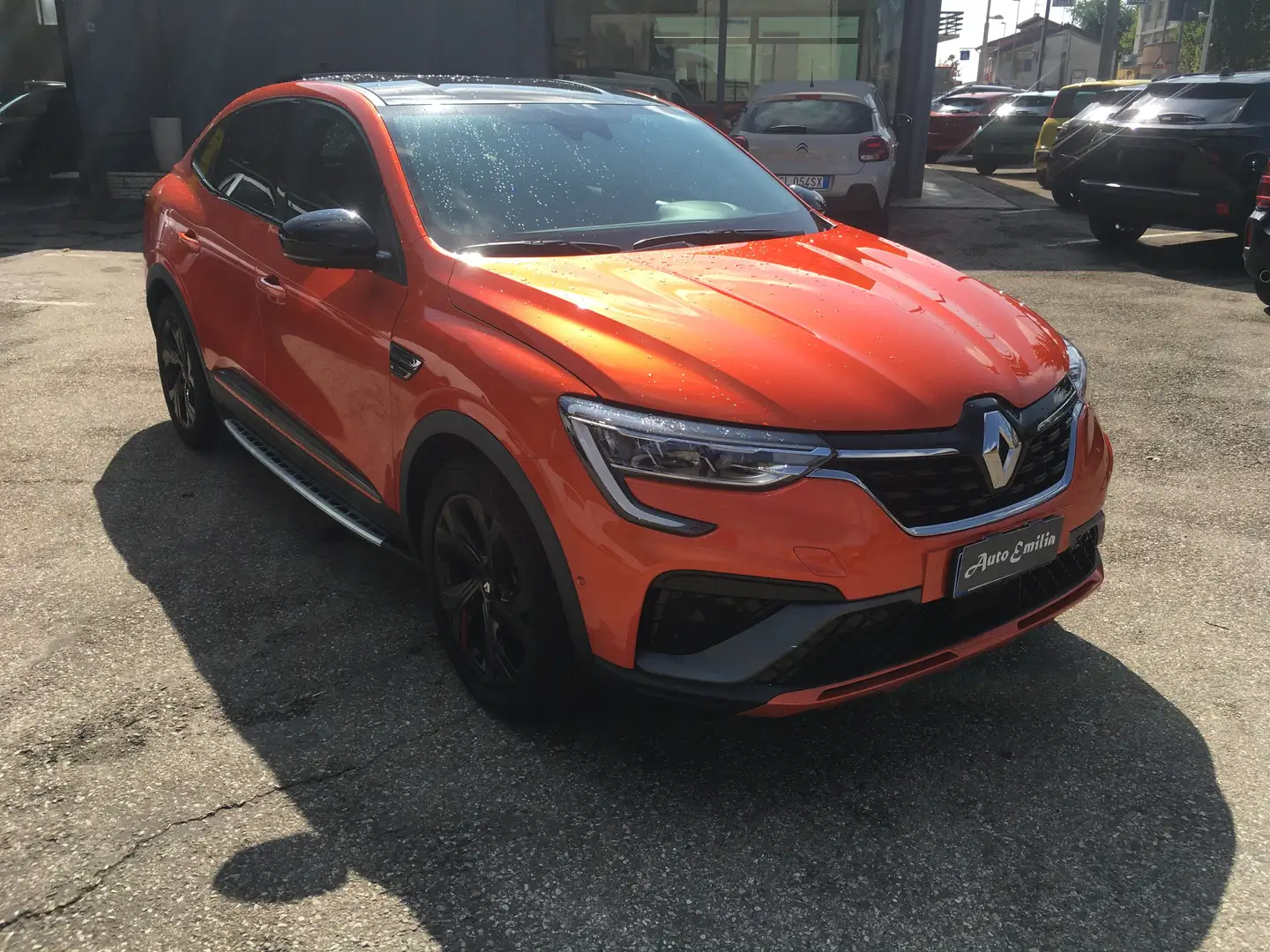 Renault Arkana Arkana 2021 1.6 E-Tech full hybrid R.S. Line 145cv Arancione - 2