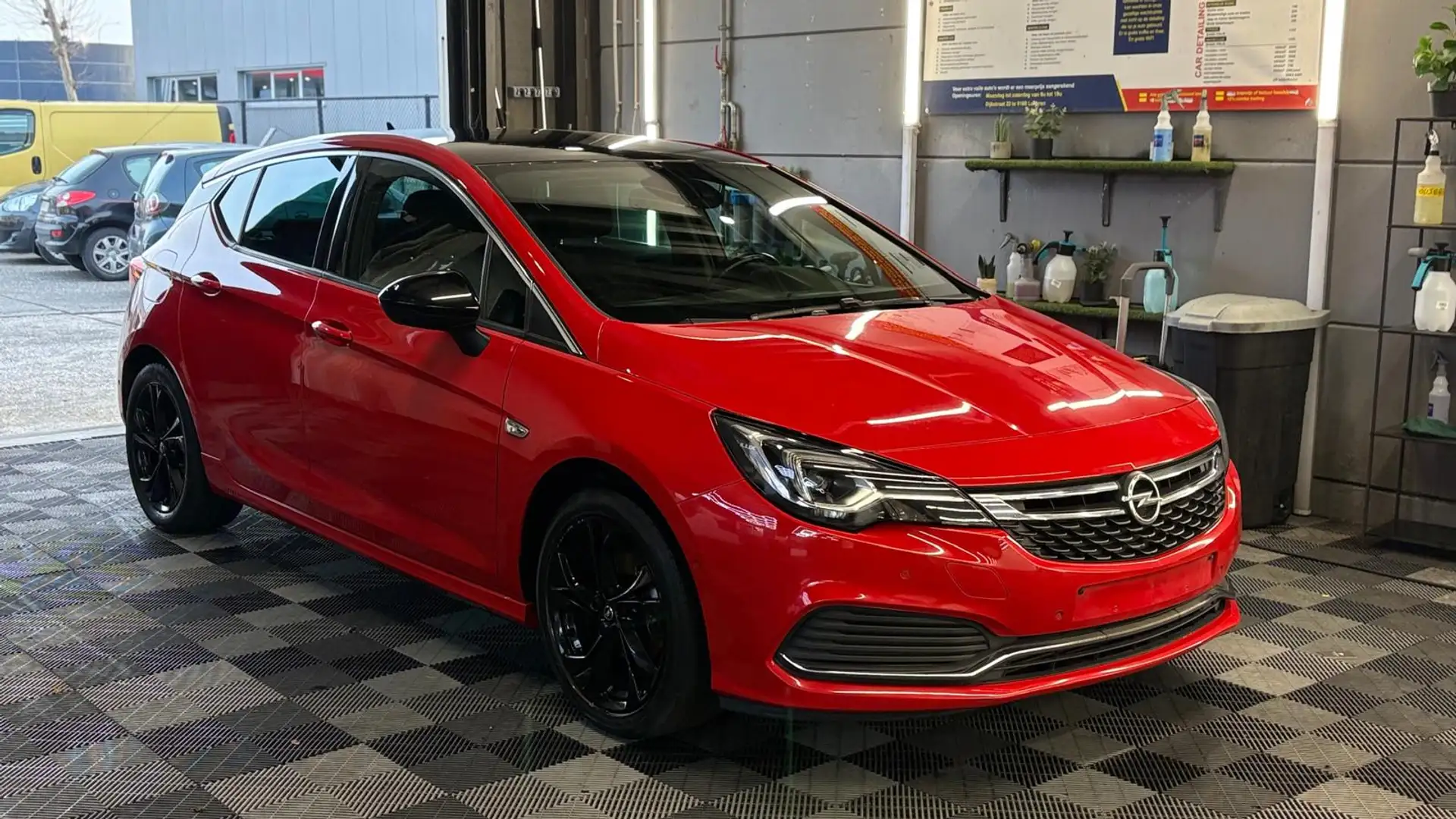 Opel Astra 1.4 BENZINE | 145.000KM | bj. 2019 Rot - 2