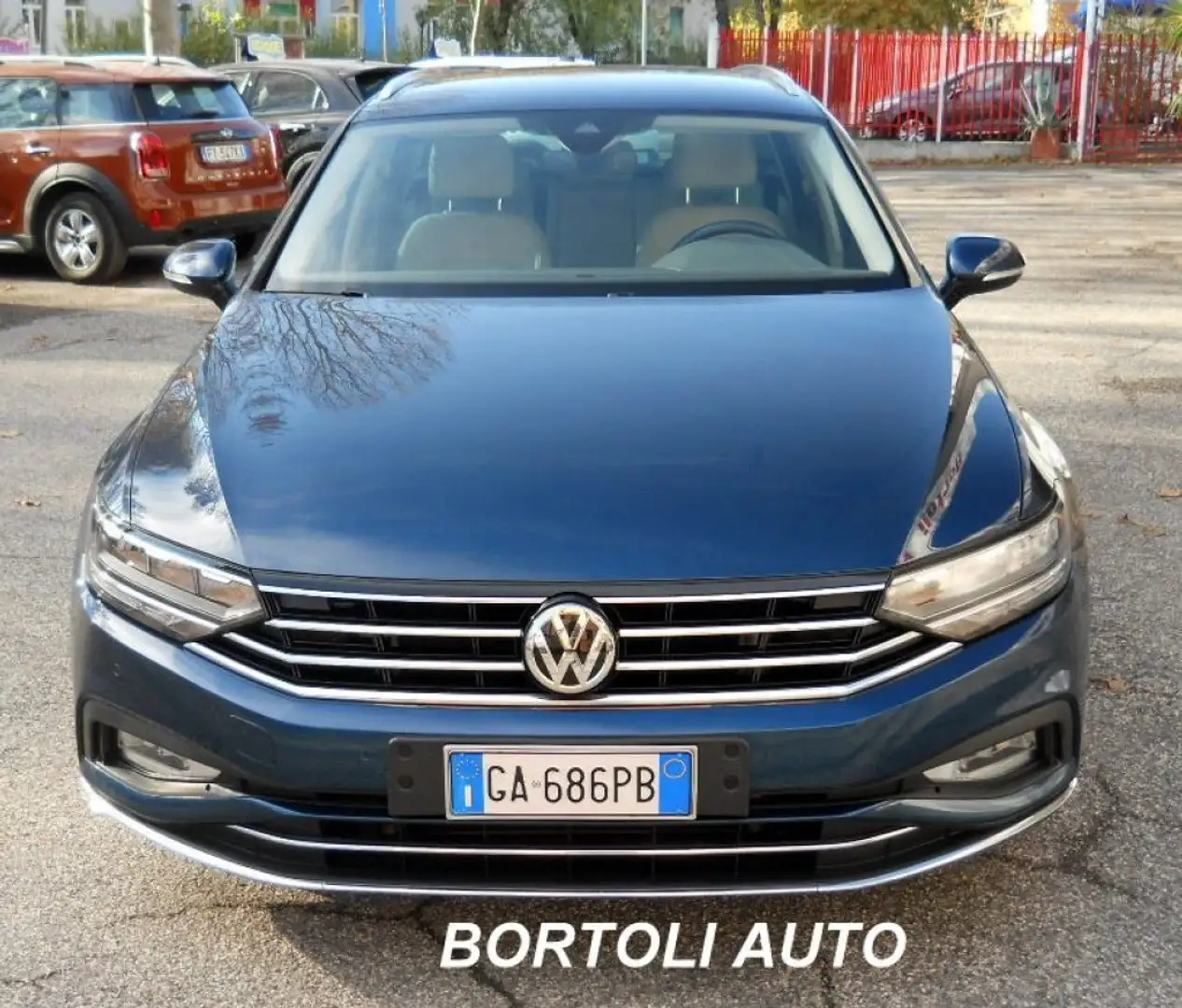 Volkswagen Passat Variant 2.0 TDI 39.000 KM SCR EVO DSG EXECUTIVE AUTOMATICA Grigio - 2