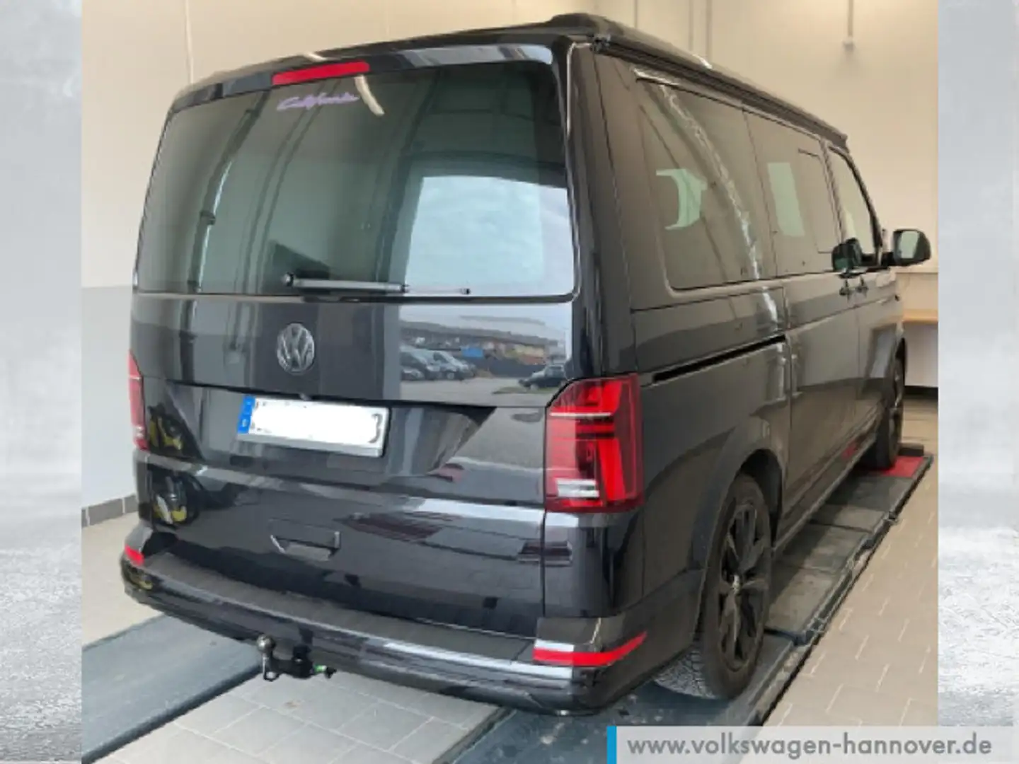Volkswagen T6.1 California 2.0 TDI DSG Beach Navi AHK LED D Schwarz - 2