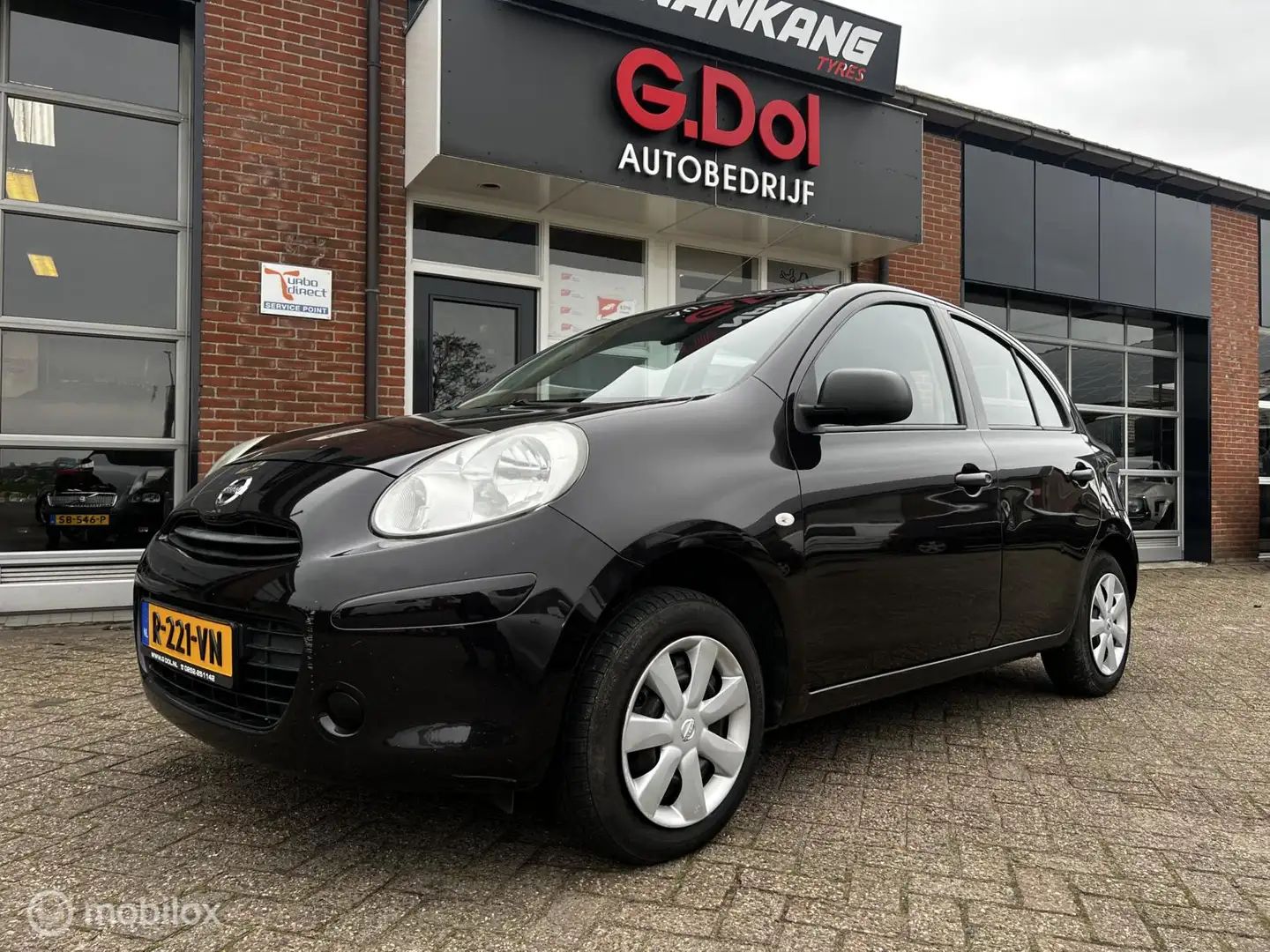 Nissan Micra 1.2 Connect Edition Negro - 1