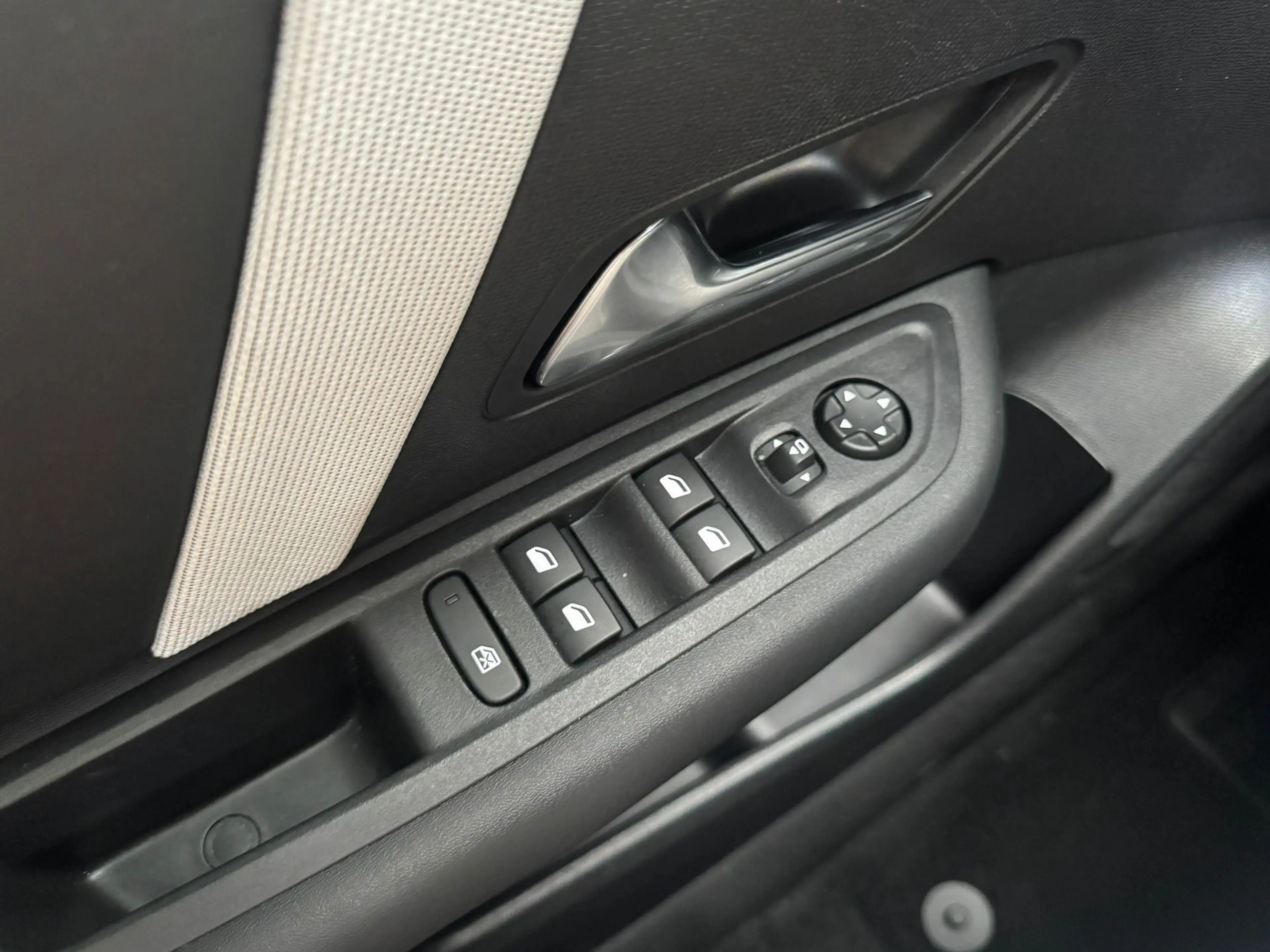 Citroen C4 X 1.2 Hybrid 145pk Max | Pack Techno | tot 8 jaar ga — photo 21