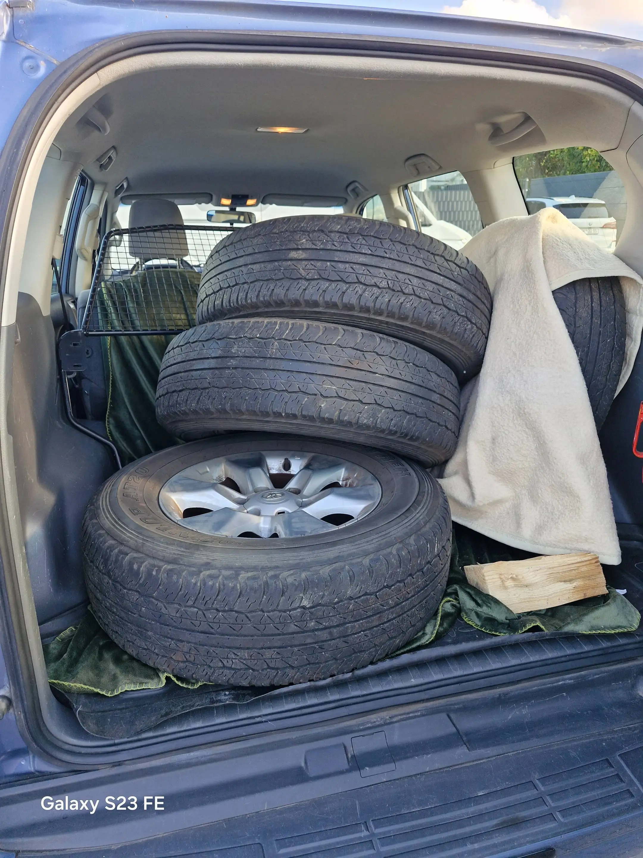 Toyota Land Cruiser Basis 150 — photo 9
