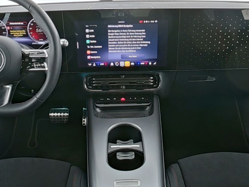 Mercedes-Benz CLA 250 + EQ, AMG Plus, Premium Paket, Night Paket, Panod. — photo 4