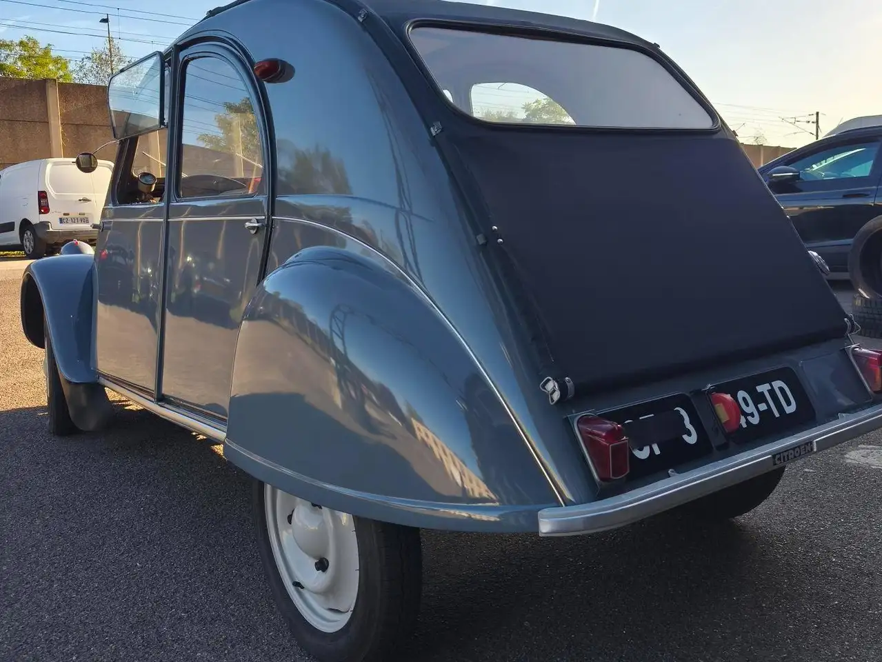 Citroen 2CV AZ, foto 8