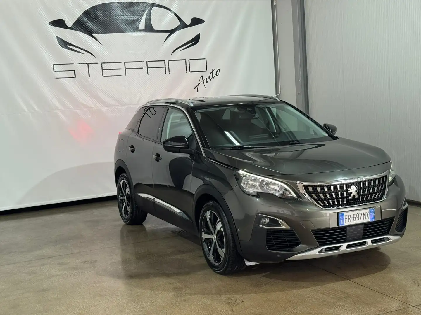 Peugeot 3008 3008 II 2016 1.5 bluehdi Allure s Green - 2