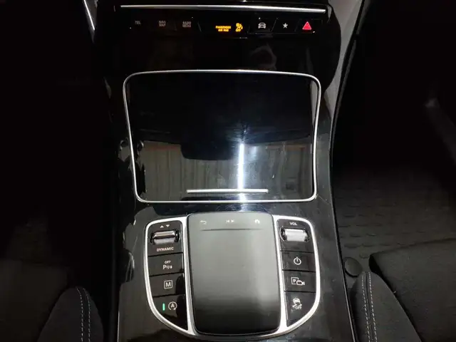 Mercedes-Benz GLC view 10