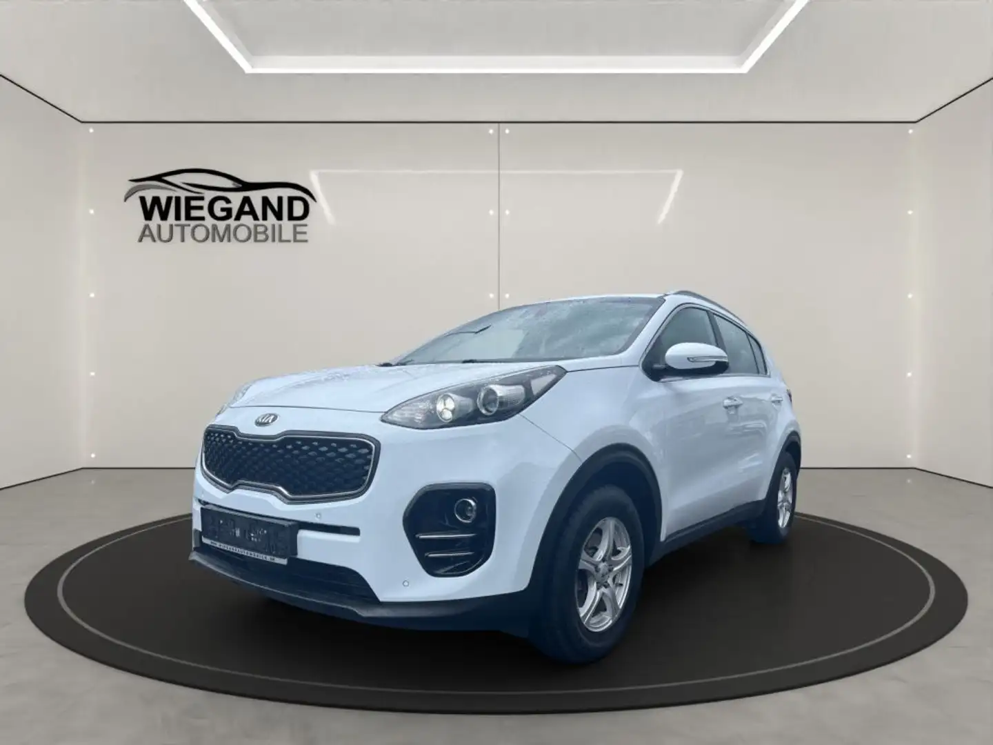 Kia Sportage 1.6 GDI 2WD VISION+KOMFORT P.+TOTWINKEL Bianco - 1