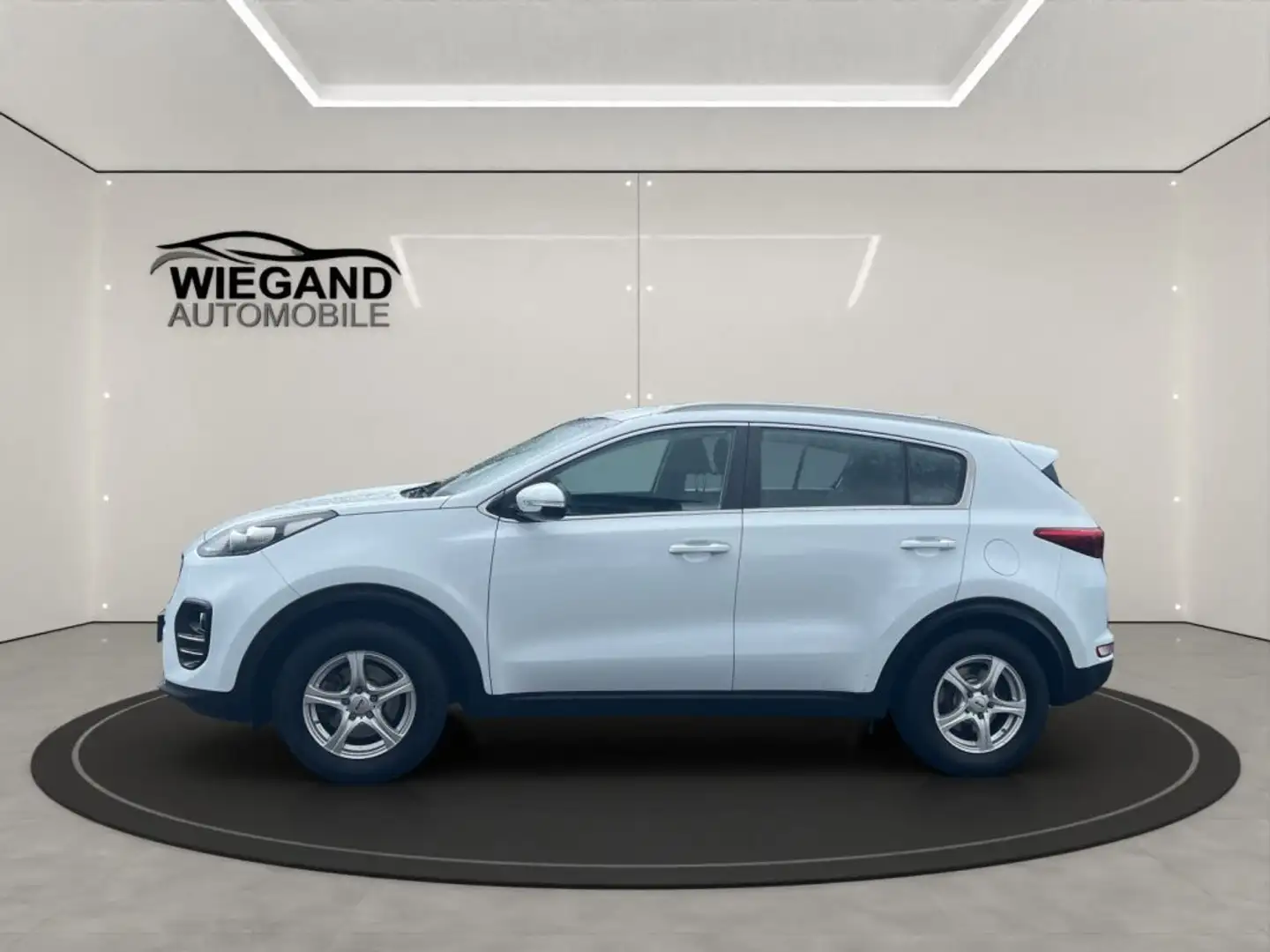 Kia Sportage 1.6 GDI 2WD VISION+KOMFORT P.+TOTWINKEL Bianco - 2