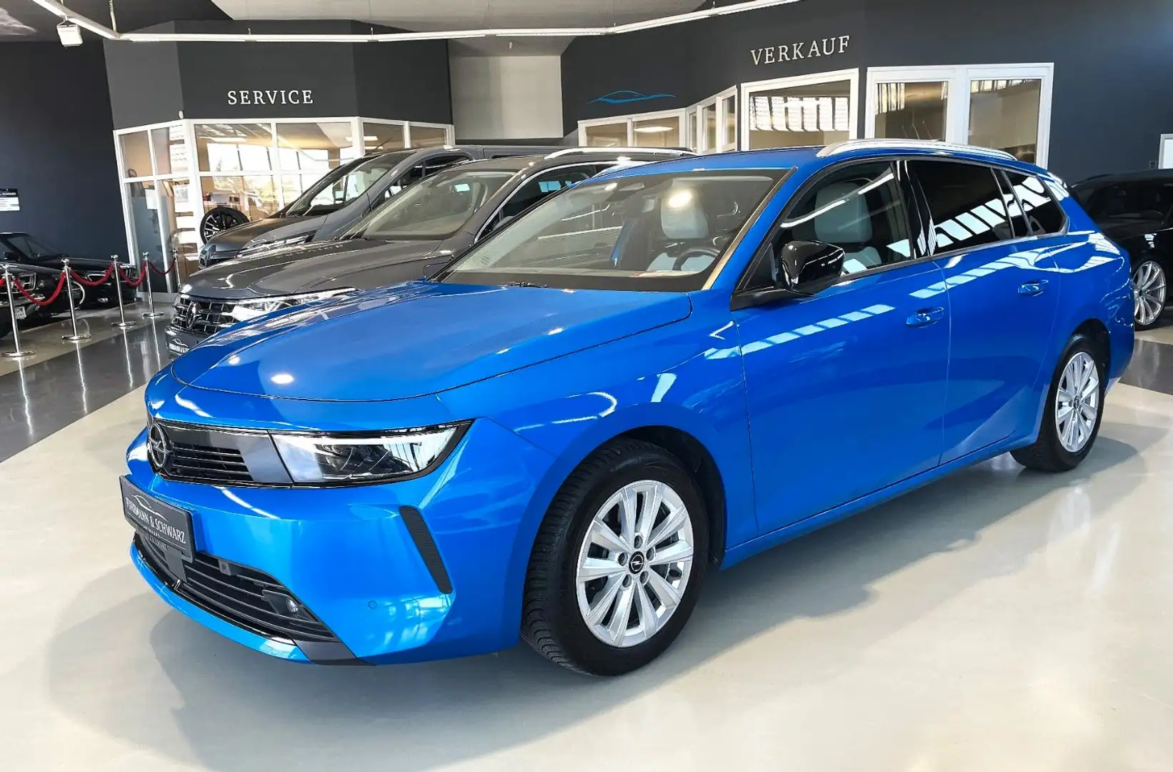 Opel Astra SportsTourer 1.5DAut. Elegance LED+AHK+PDC Blau - 1