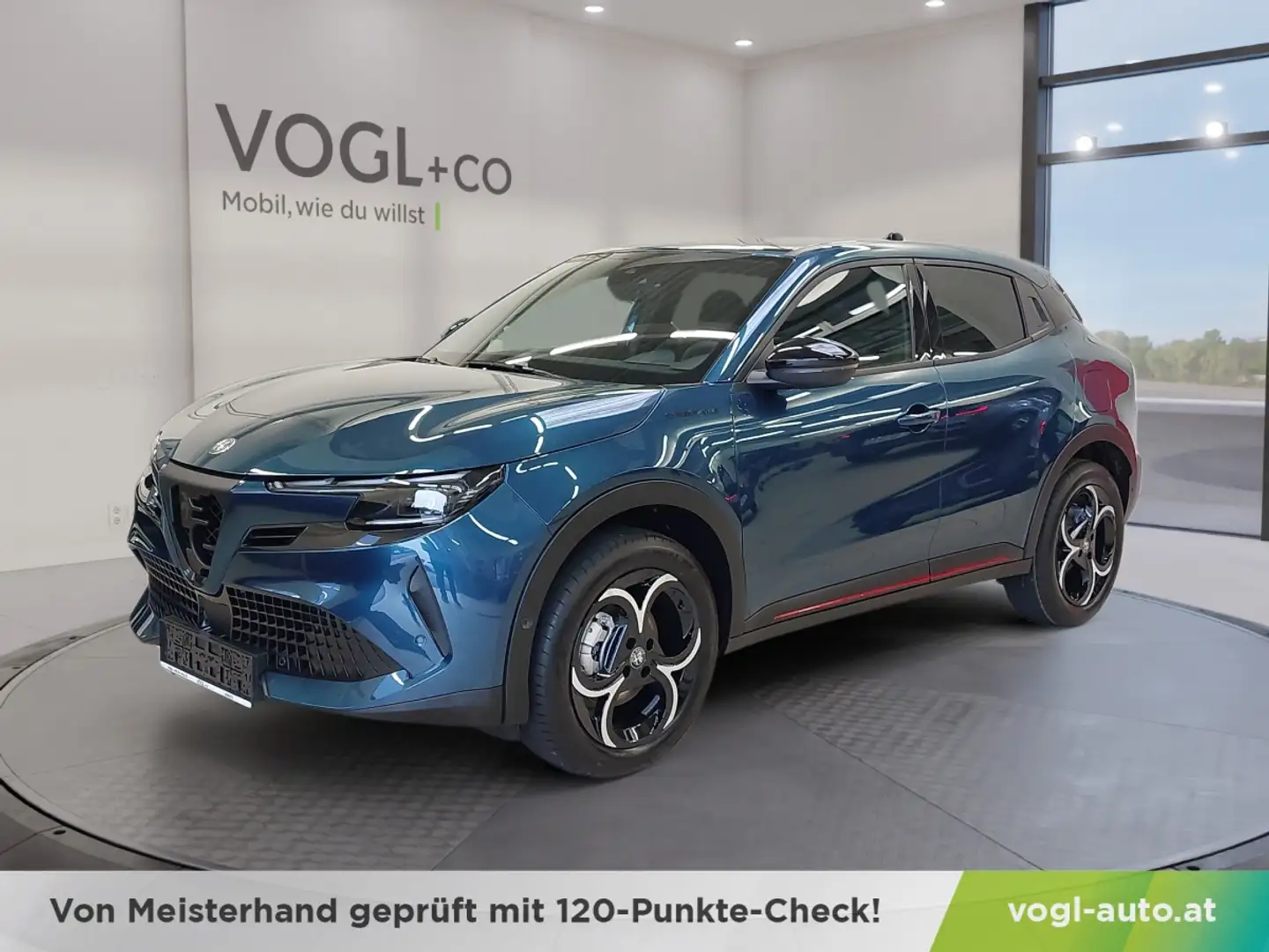 Alfa Romeo Junior Ibrida Speciale 1.2 145PS Hybrid eDCT6 Blau - 1