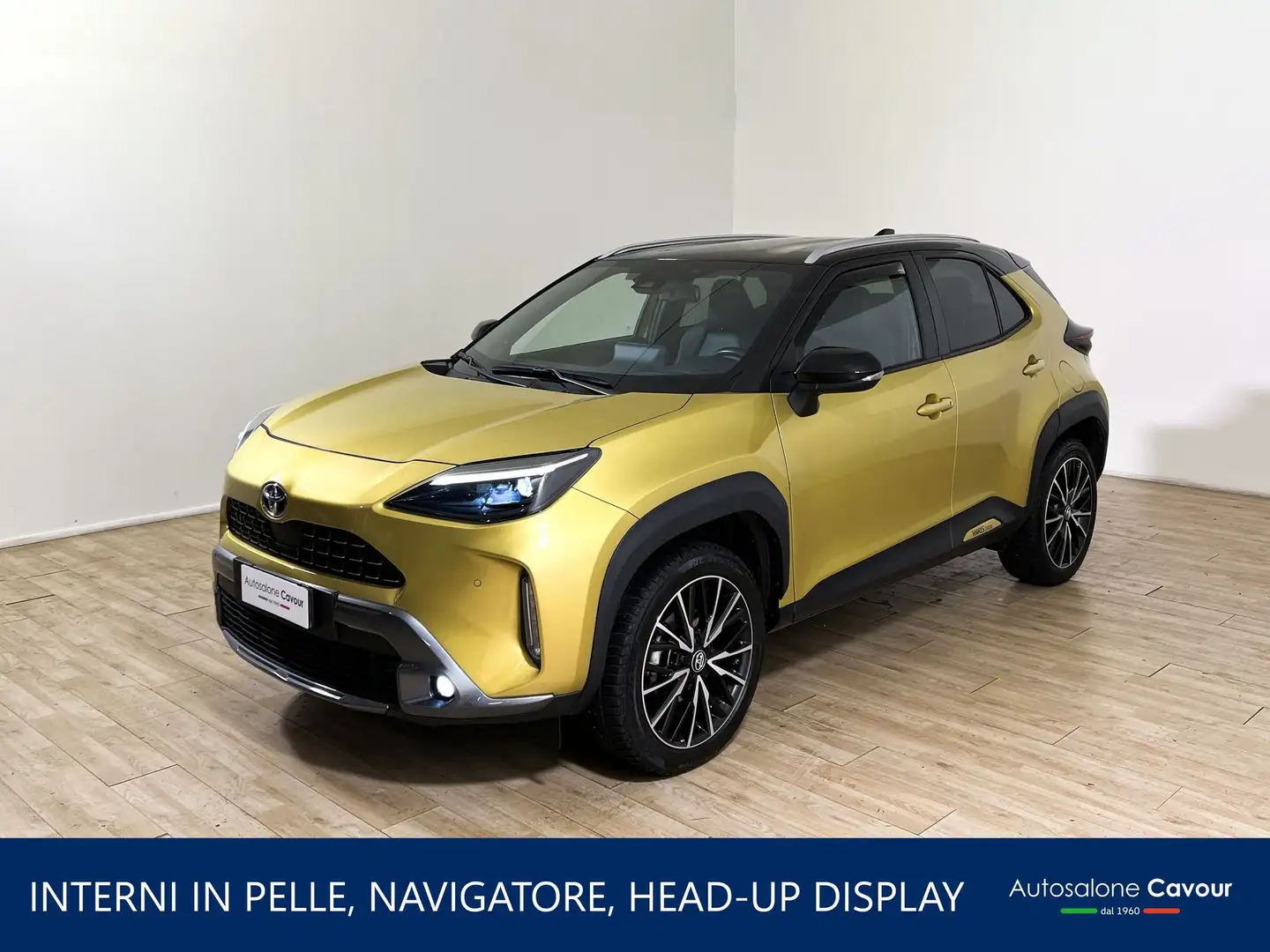 Toyota Yaris Cross 1.5H (116 CV) E-CVT Premiere AWD-i Gold - 1