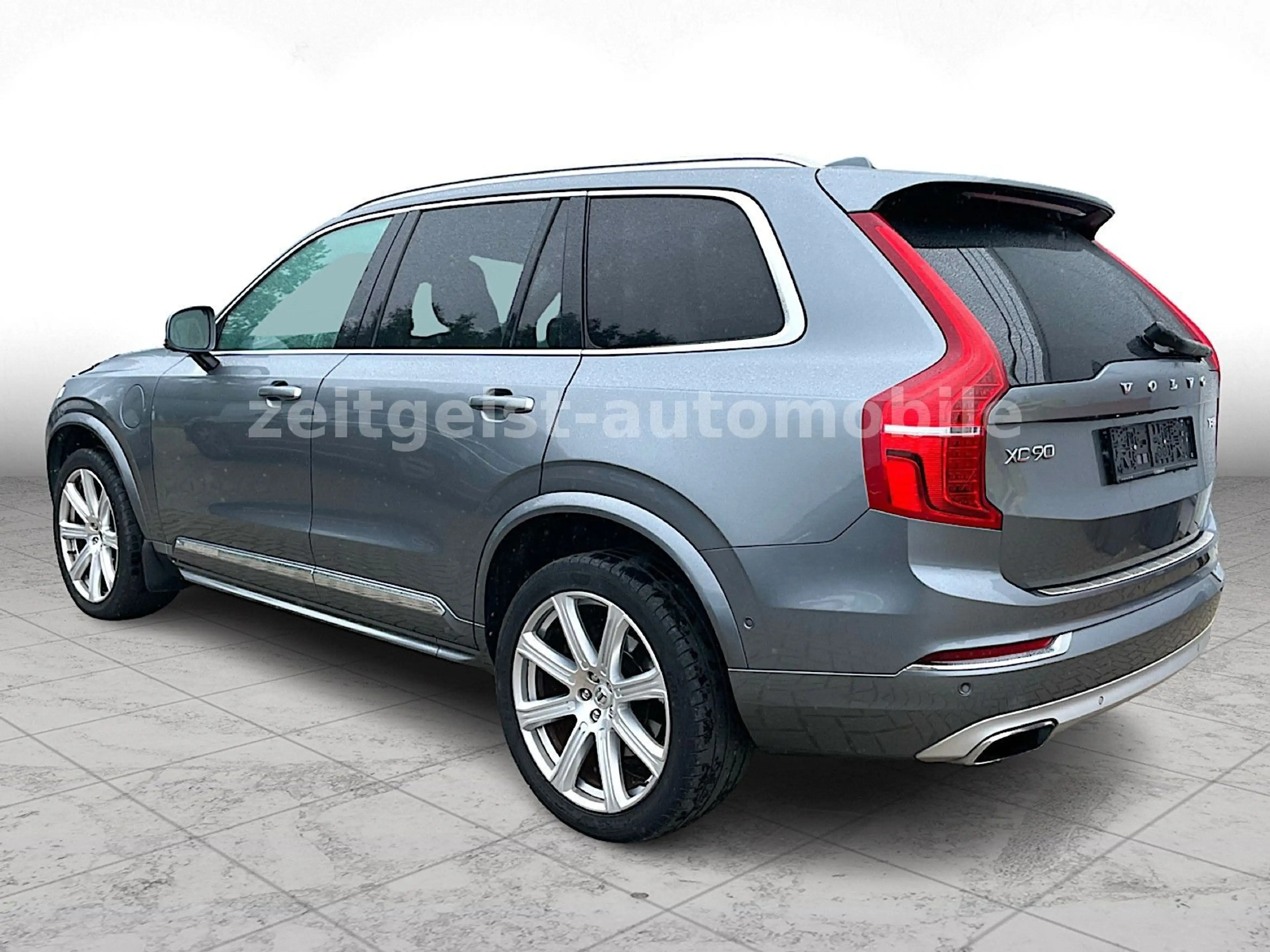 Volvo XC90 Inscription T8 AWD*7-SITZER*FULL EXTRAS* — photo 4