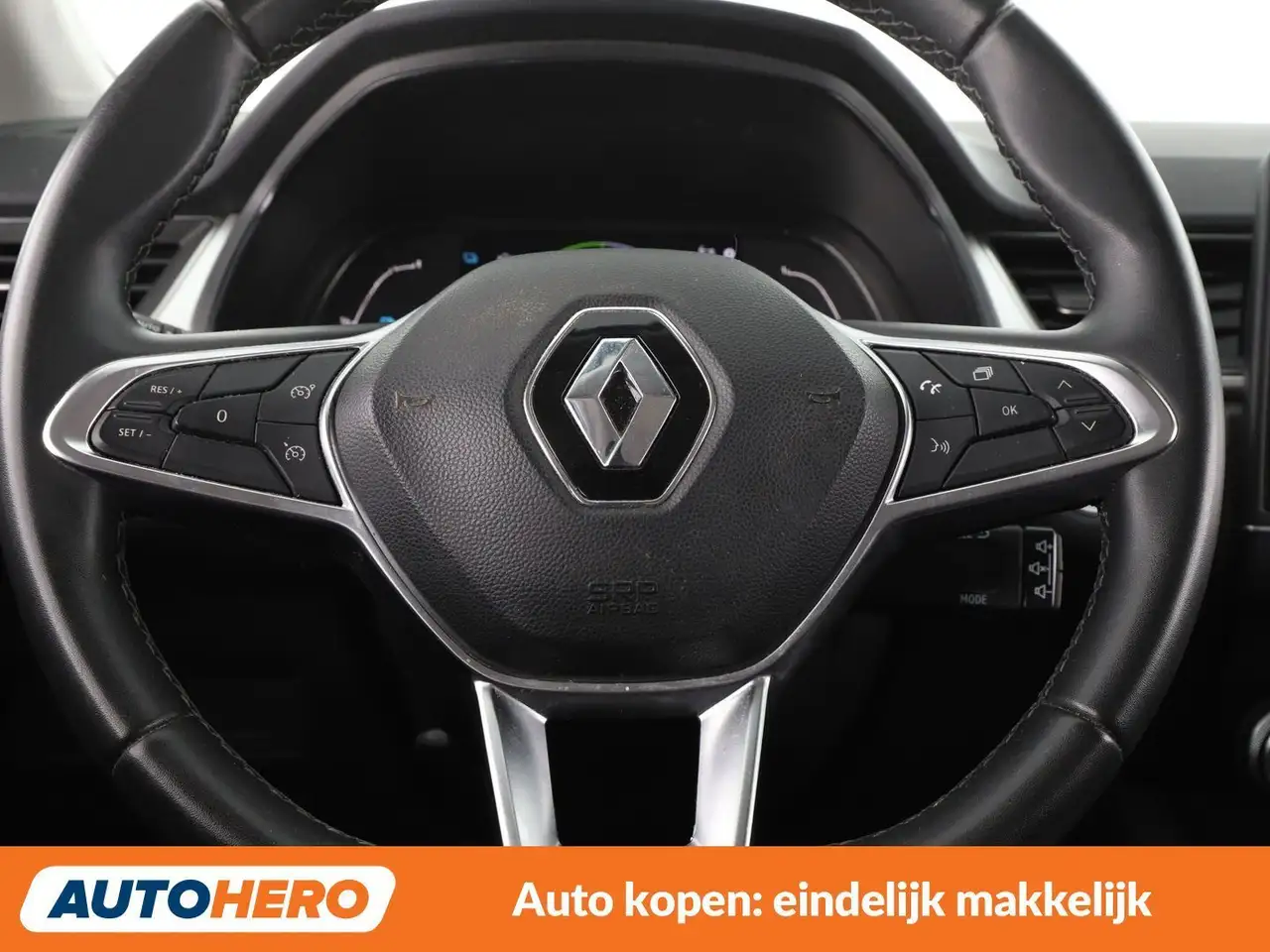 Renault Captur 1.6 Hybrid E-Tech Techno 19