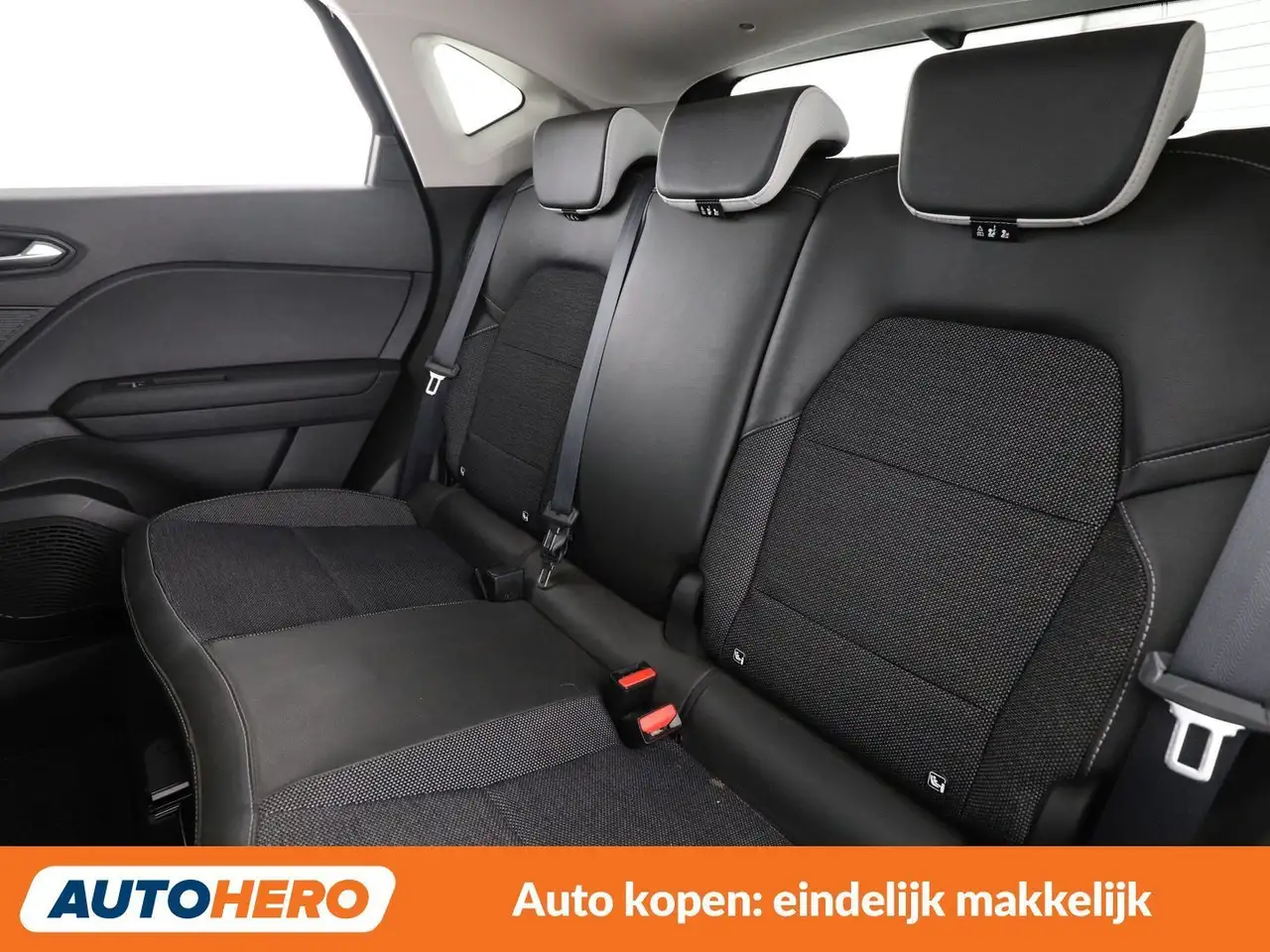 Renault Captur 1.6 Hybrid E-Tech Techno 14