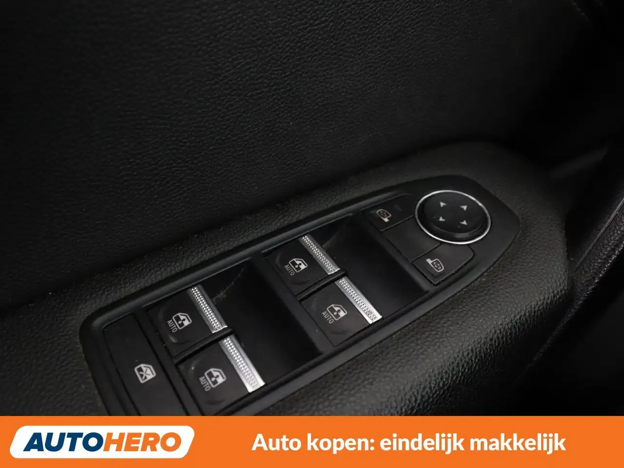 Renault Captur 1.6 Hybrid E-Tech Techno 27