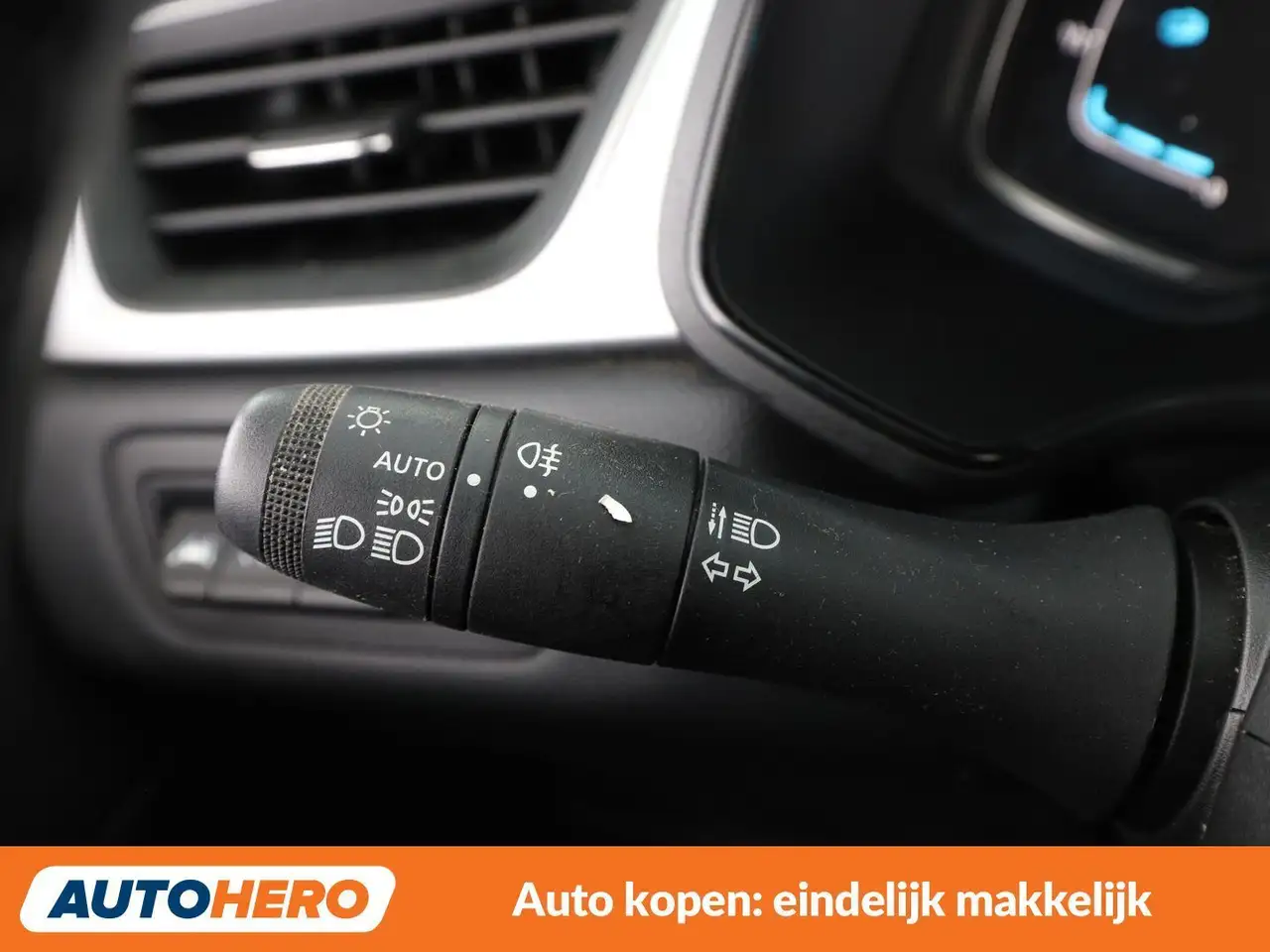 Renault Captur 1.6 Hybrid E-Tech Techno 31
